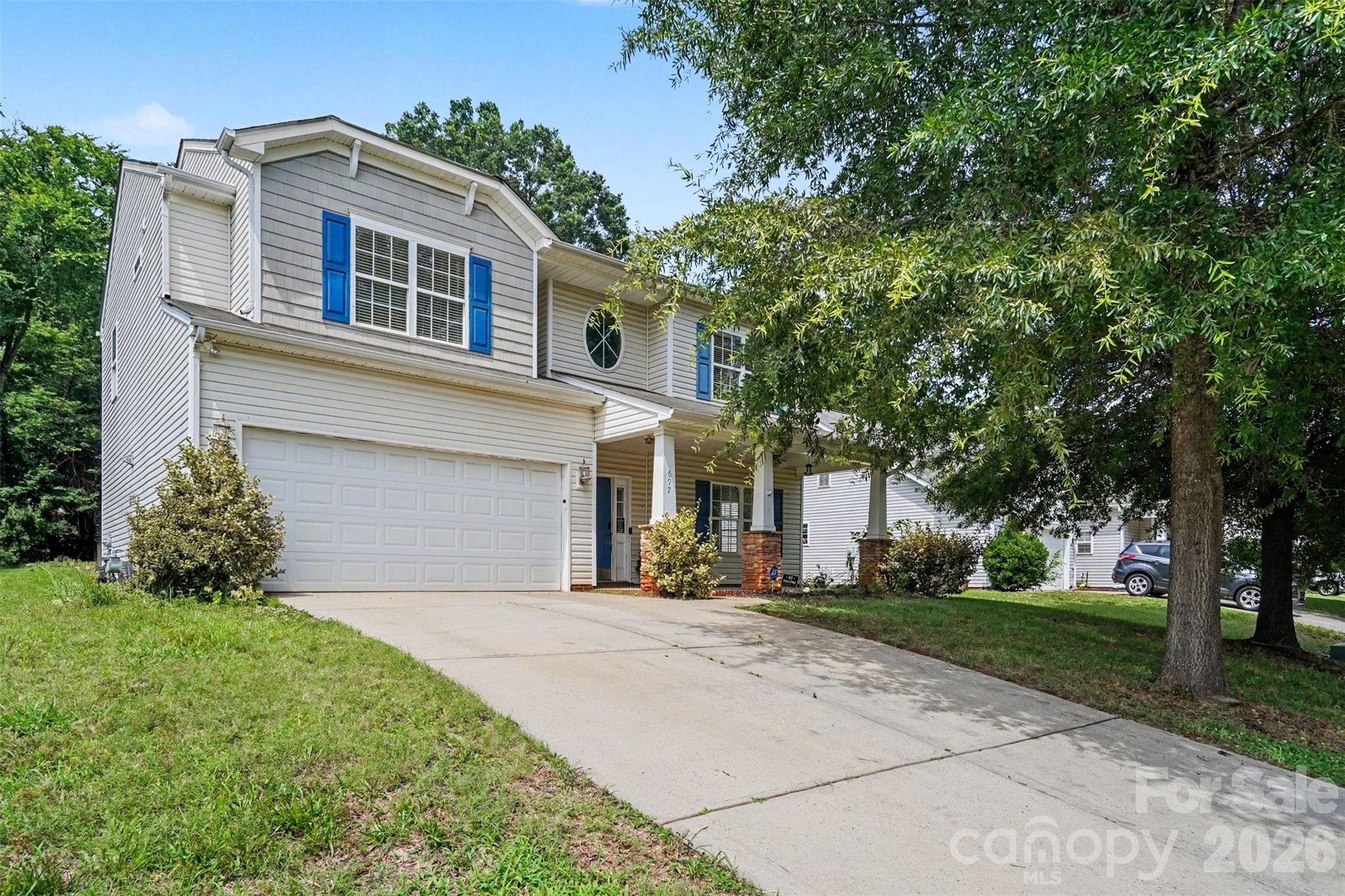 697 Yvonne Drive Property Photo 2