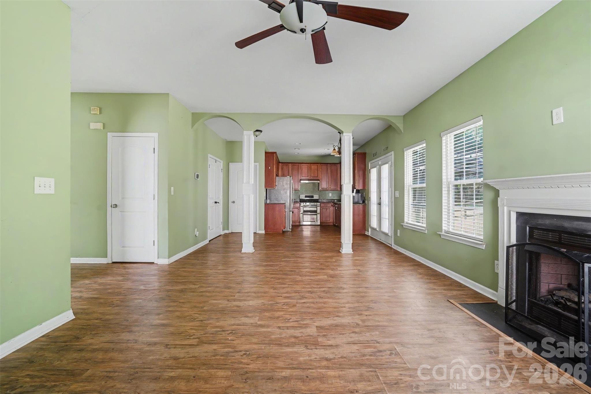 697 Yvonne Drive Property Photo 5