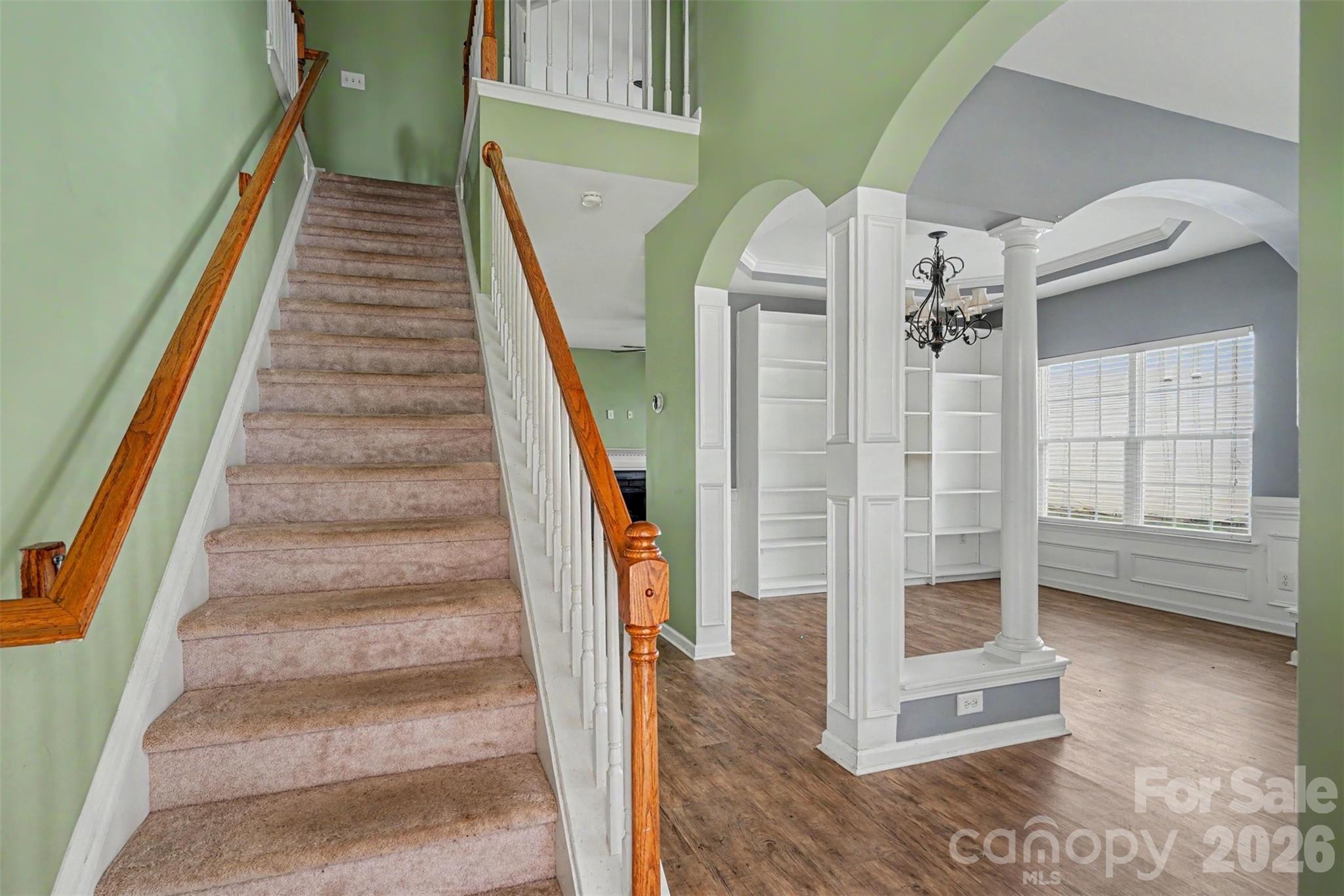 697 Yvonne Drive Property Photo 23