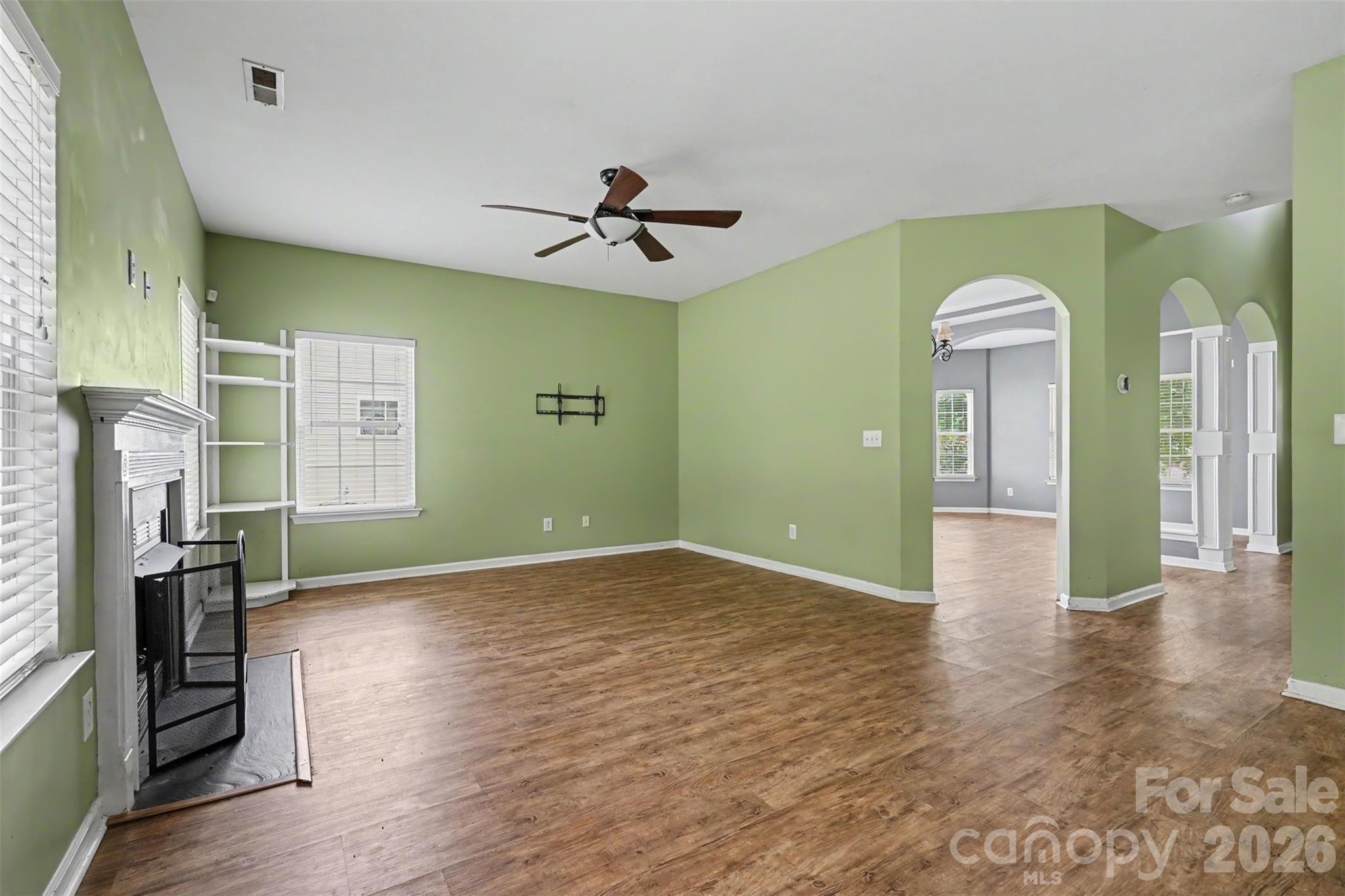 697 Yvonne Drive Property Photo 24