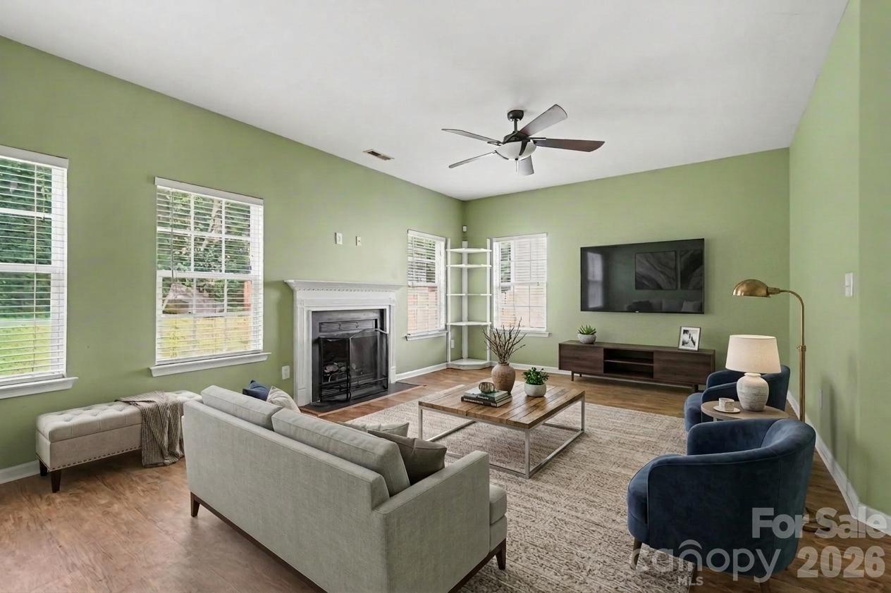 697 Yvonne Drive Property Photo 25