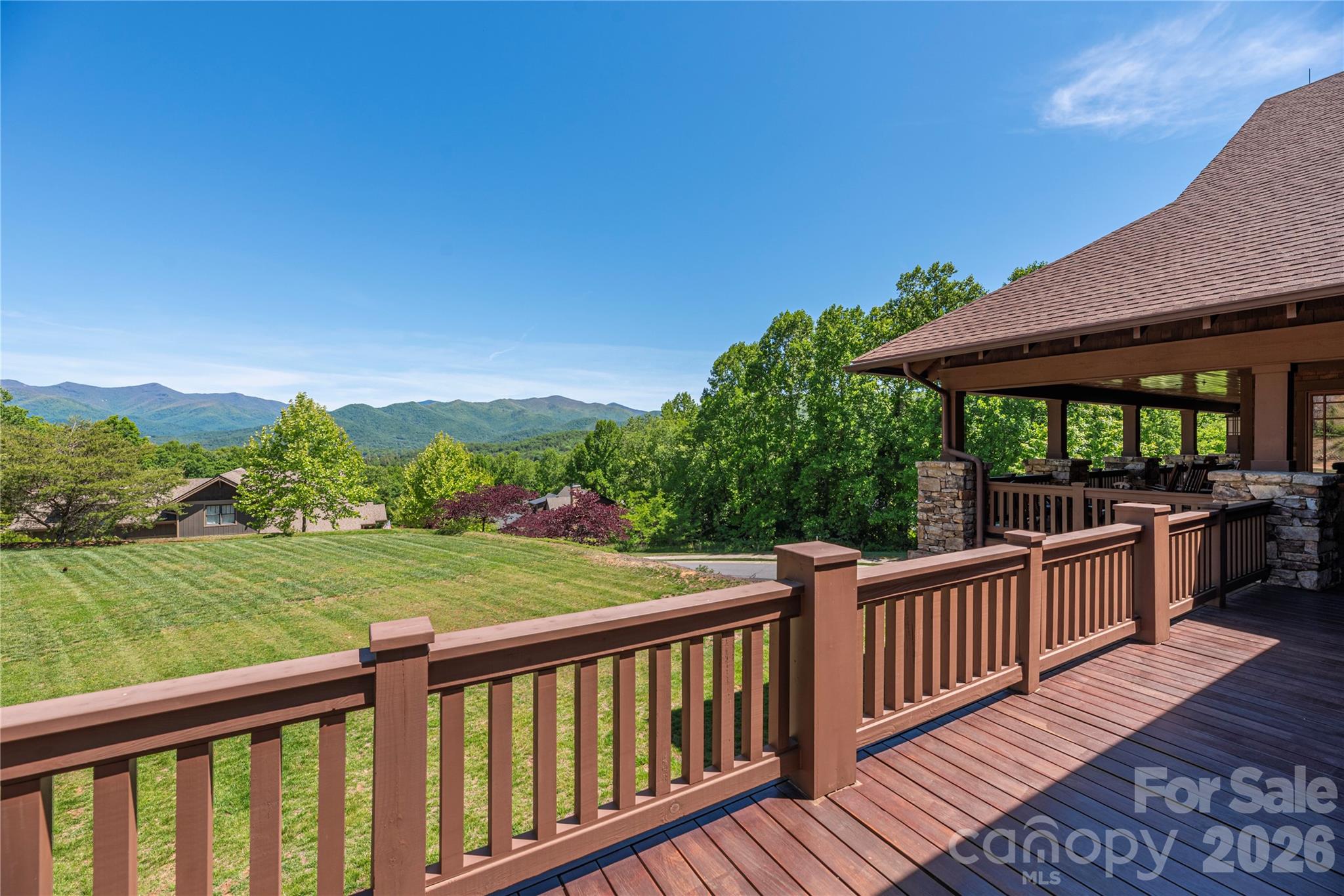 146 Settings Boulevard Property Photo 13