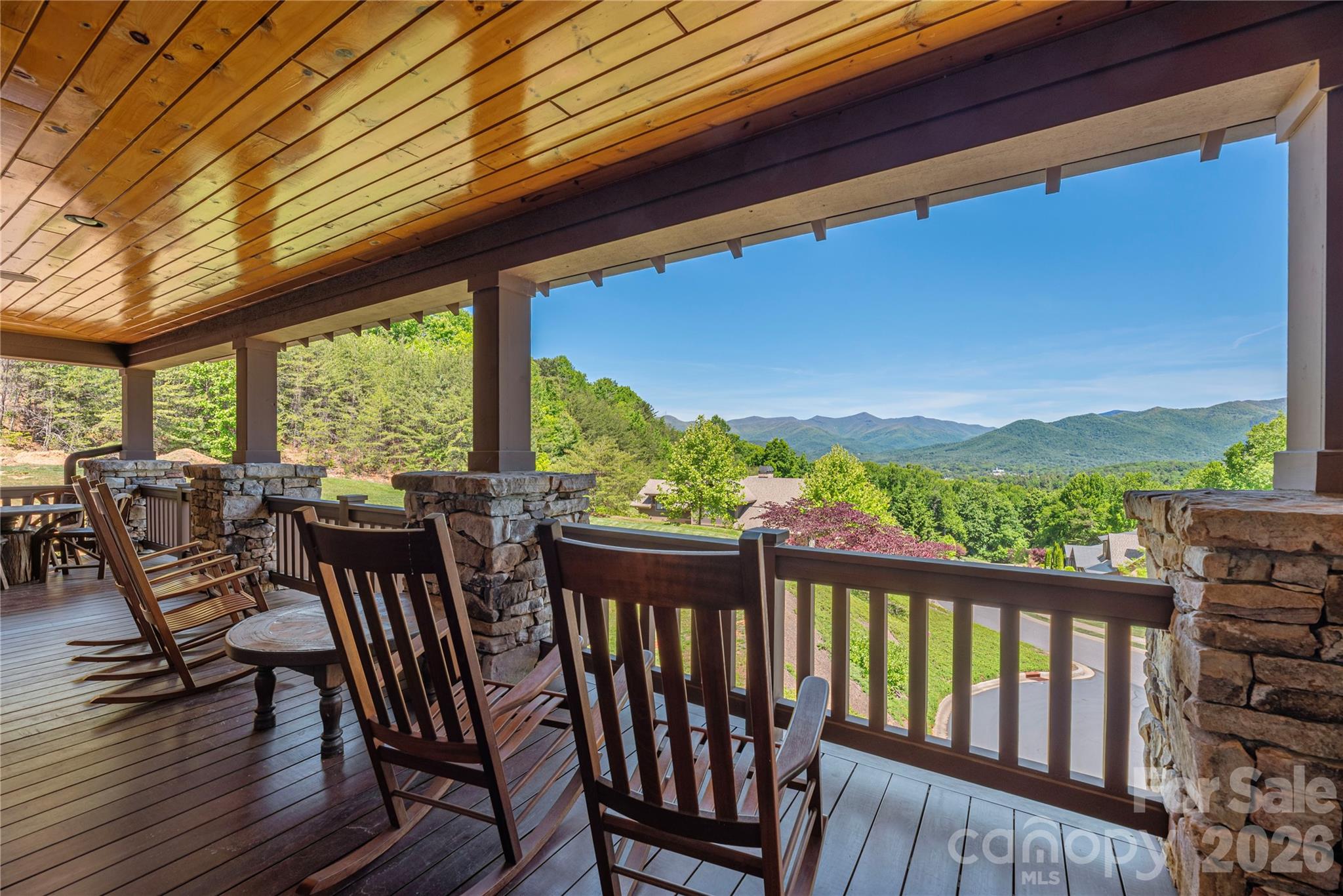 146 Settings Boulevard Property Photo 15