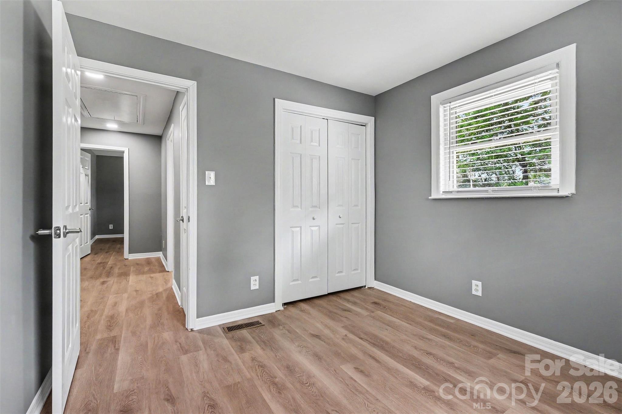 5475 Bertie Avenue Property Photo 14