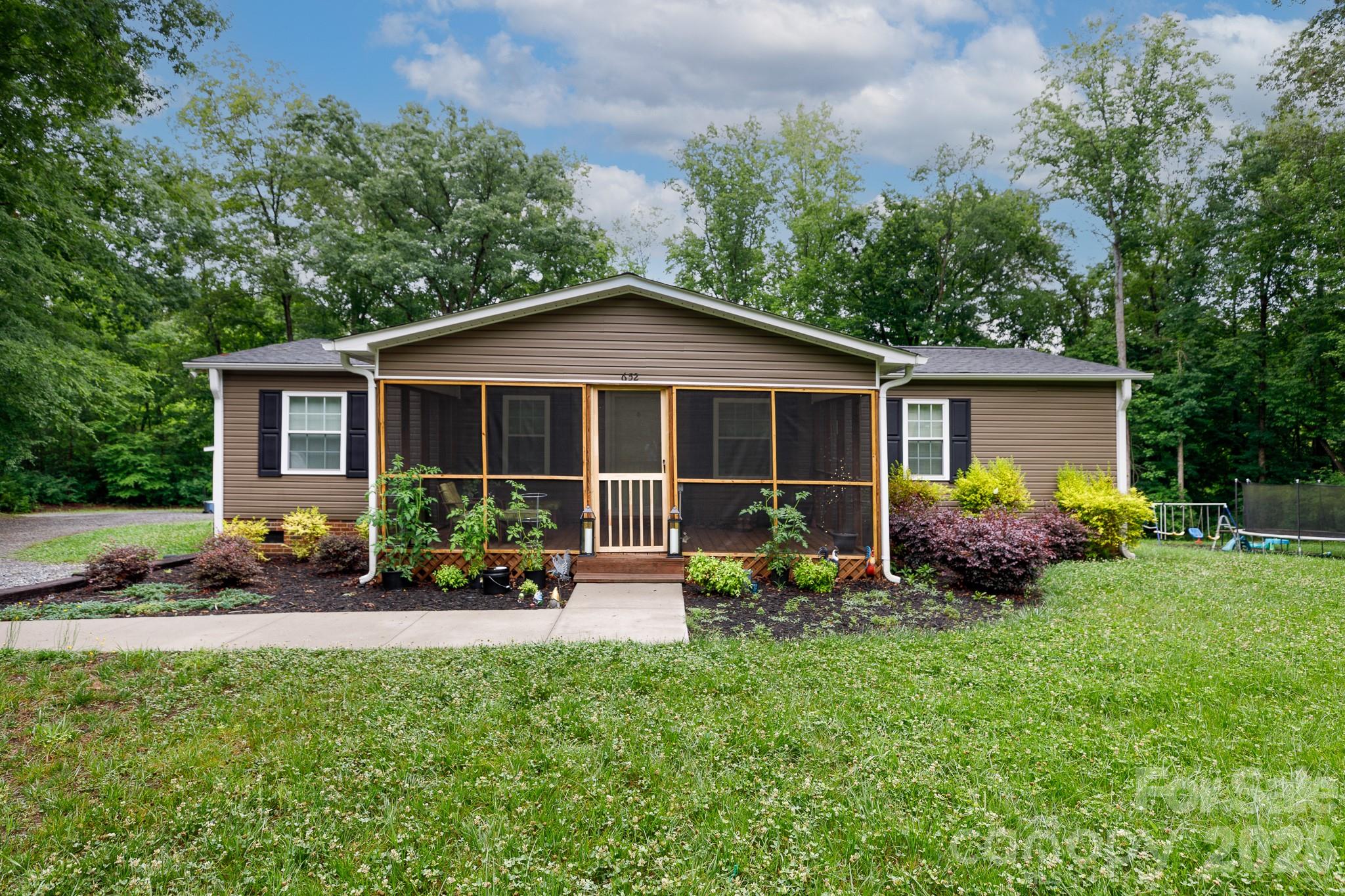 652 Sutton Spring Road