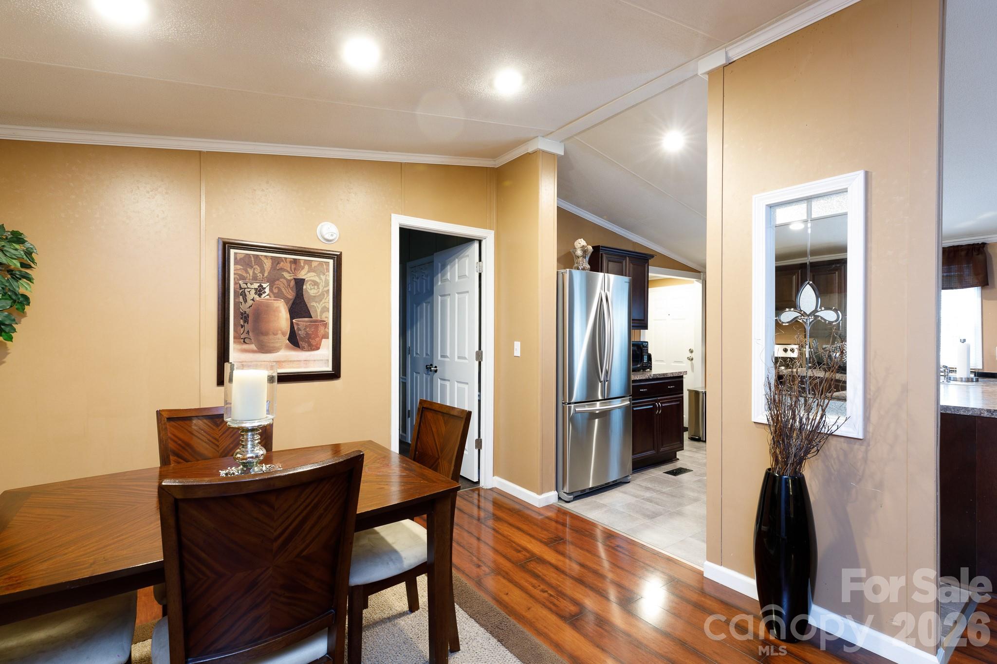 652 Sutton Spring Road Property Photo 6