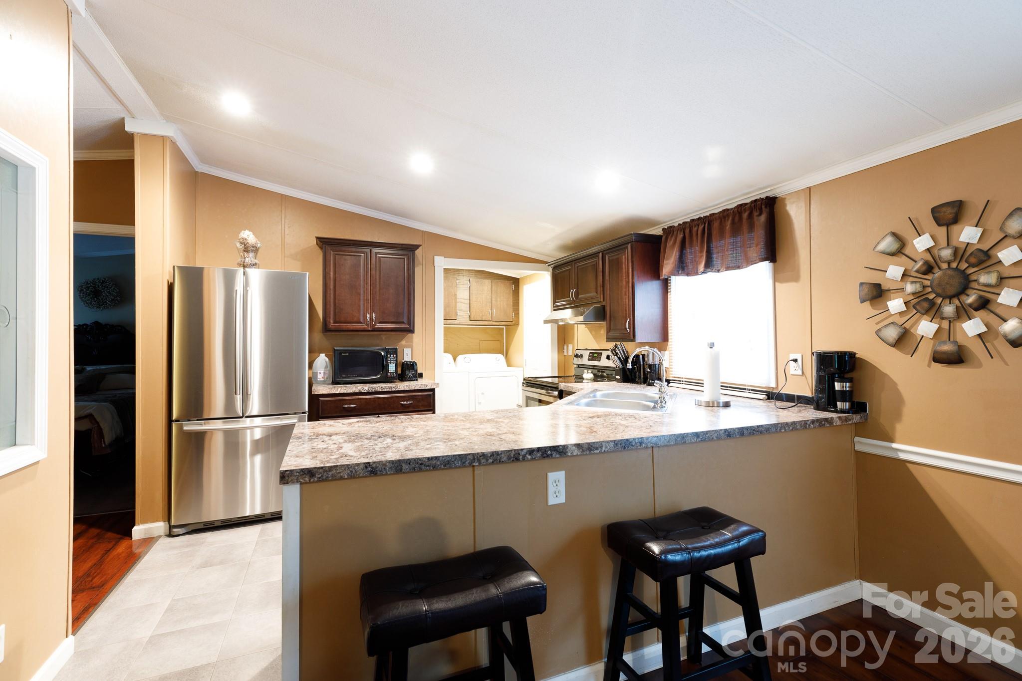 652 Sutton Spring Road Property Photo 10