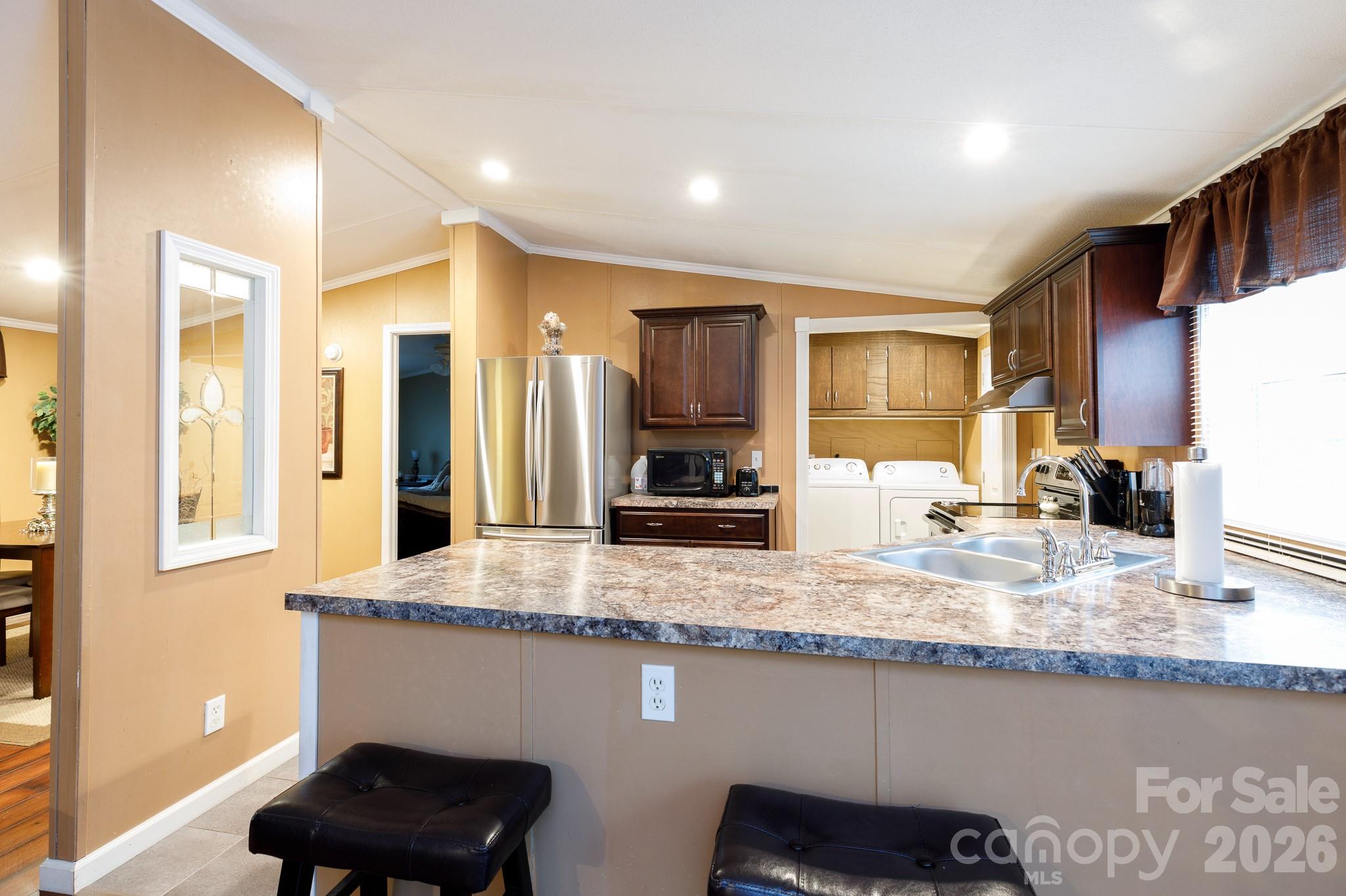 652 Sutton Spring Road Property Photo 11