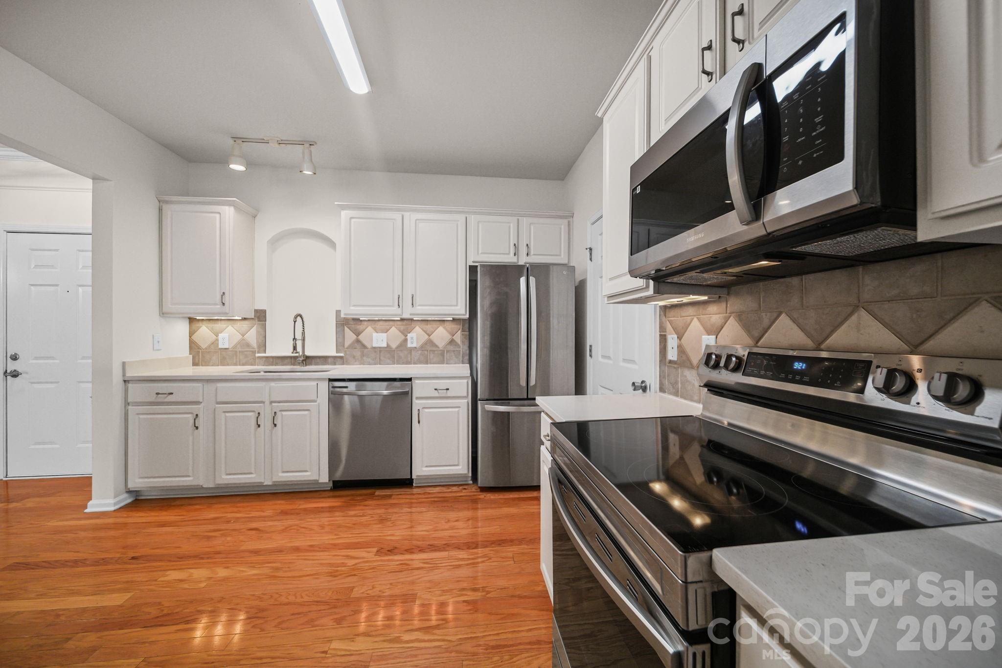 14957 Santa Lucia Drive Property Photo 3