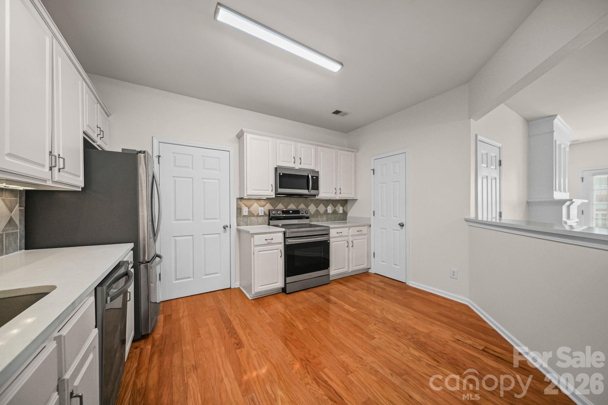 14957 Santa Lucia Drive Property Photo 6