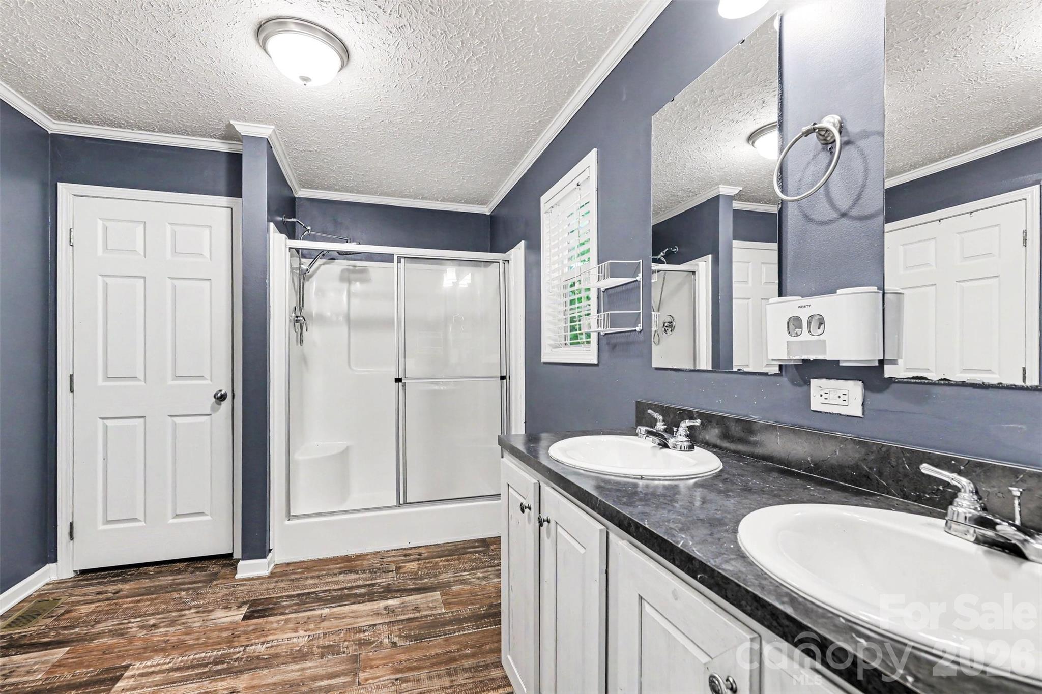 11913 Platon Avenue Property Photo 13