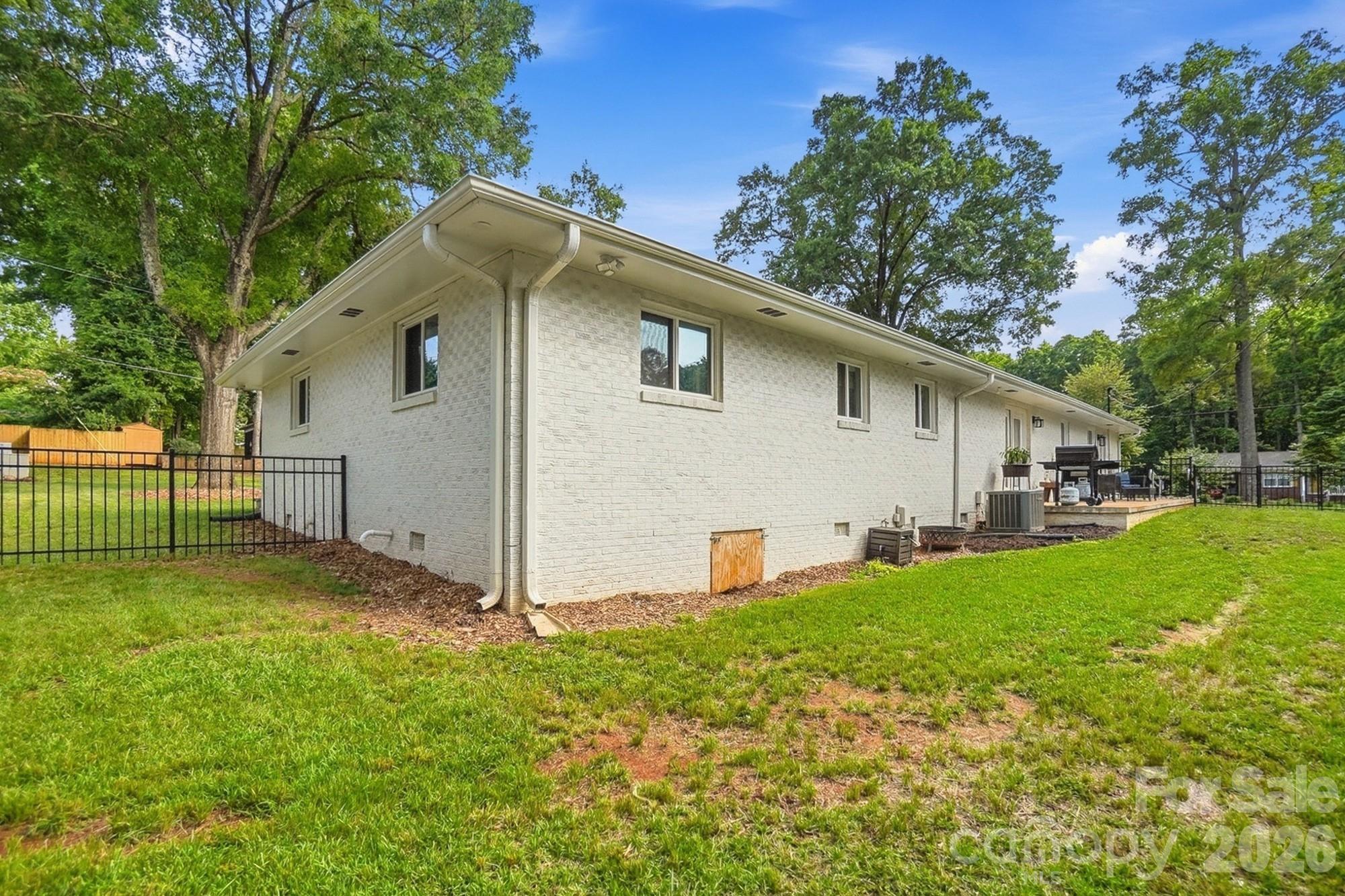 1405 Colony Road Property Photo 30