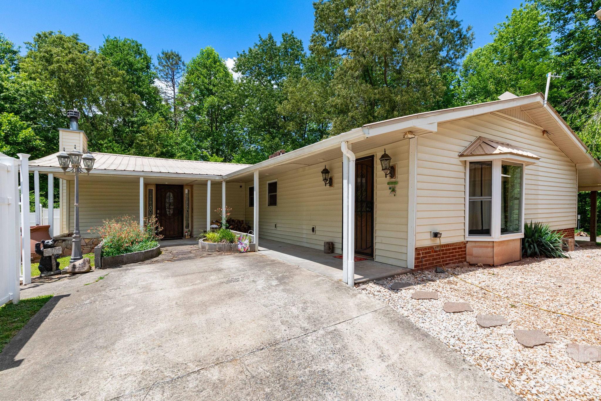 45 Forsythe Lane Property Photo 3