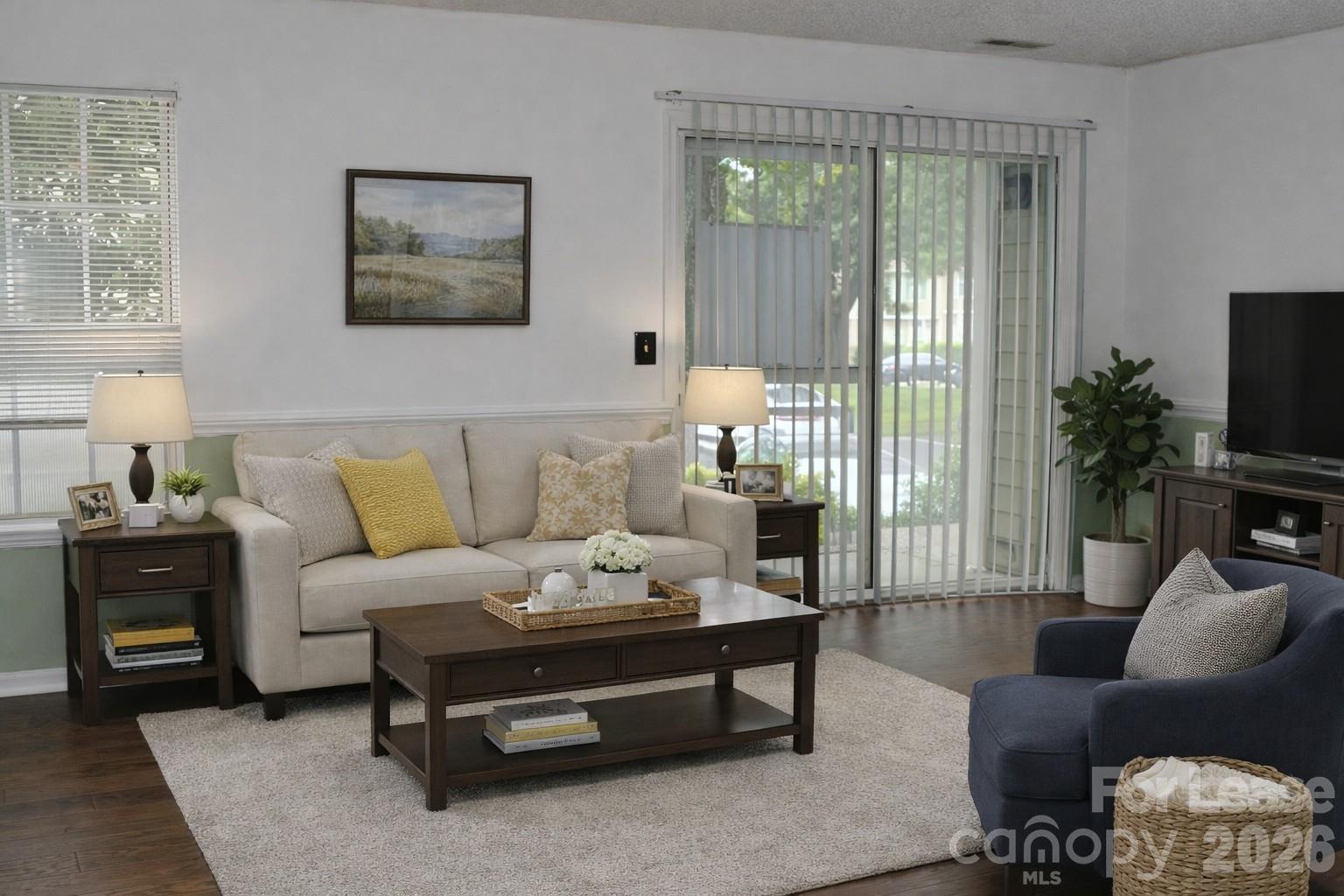 9626-C Vinca Circle Property Photo 1