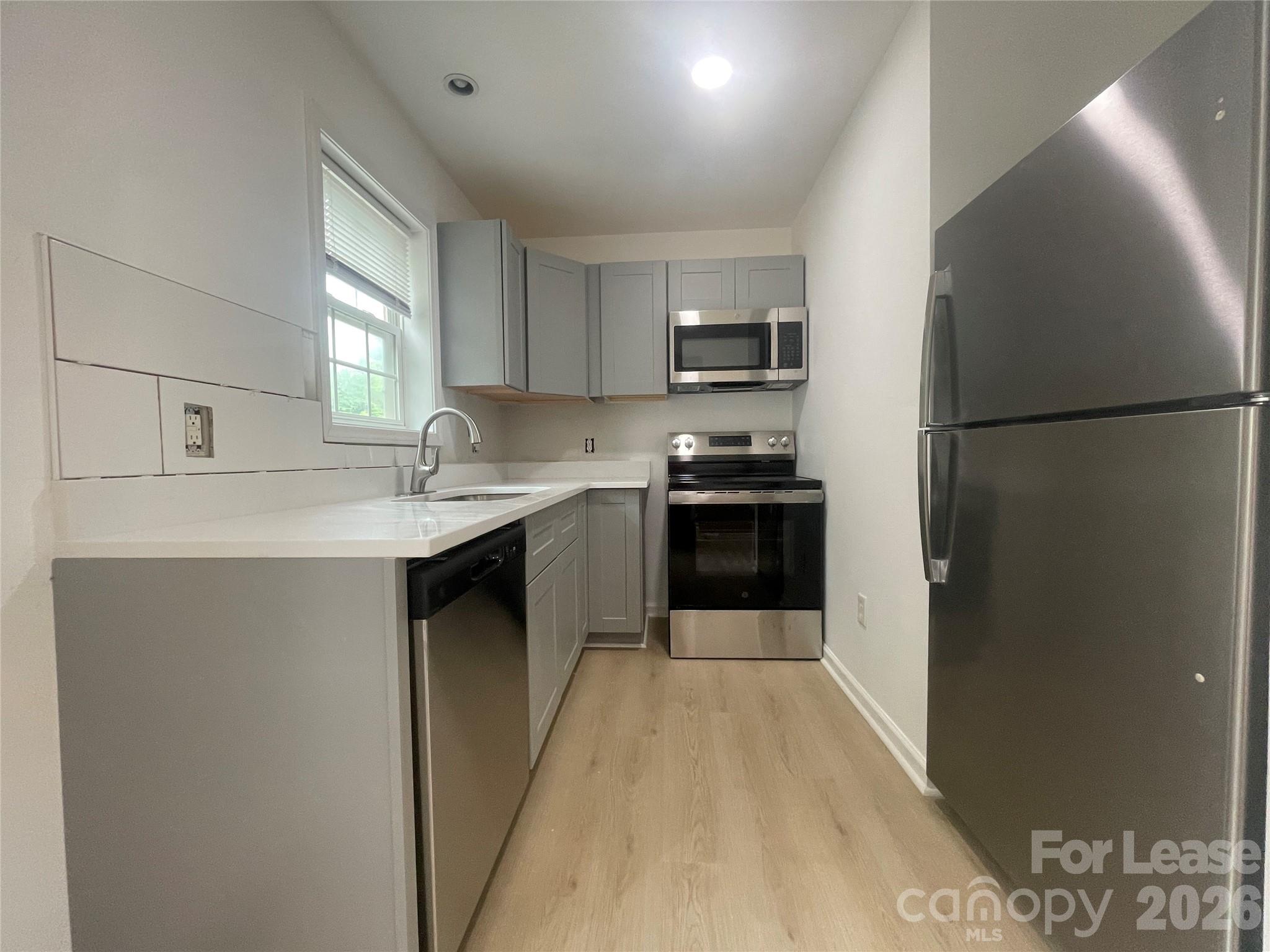 100 Gibson Park Drive B Property Photo 5