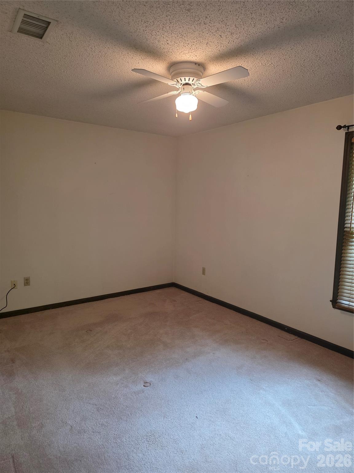 4028 Elizabeth Street Property Photo 10