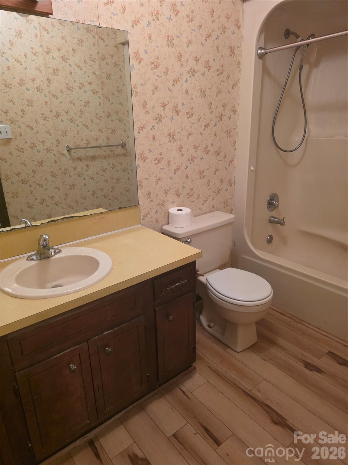 4028 Elizabeth Street Property Photo 12