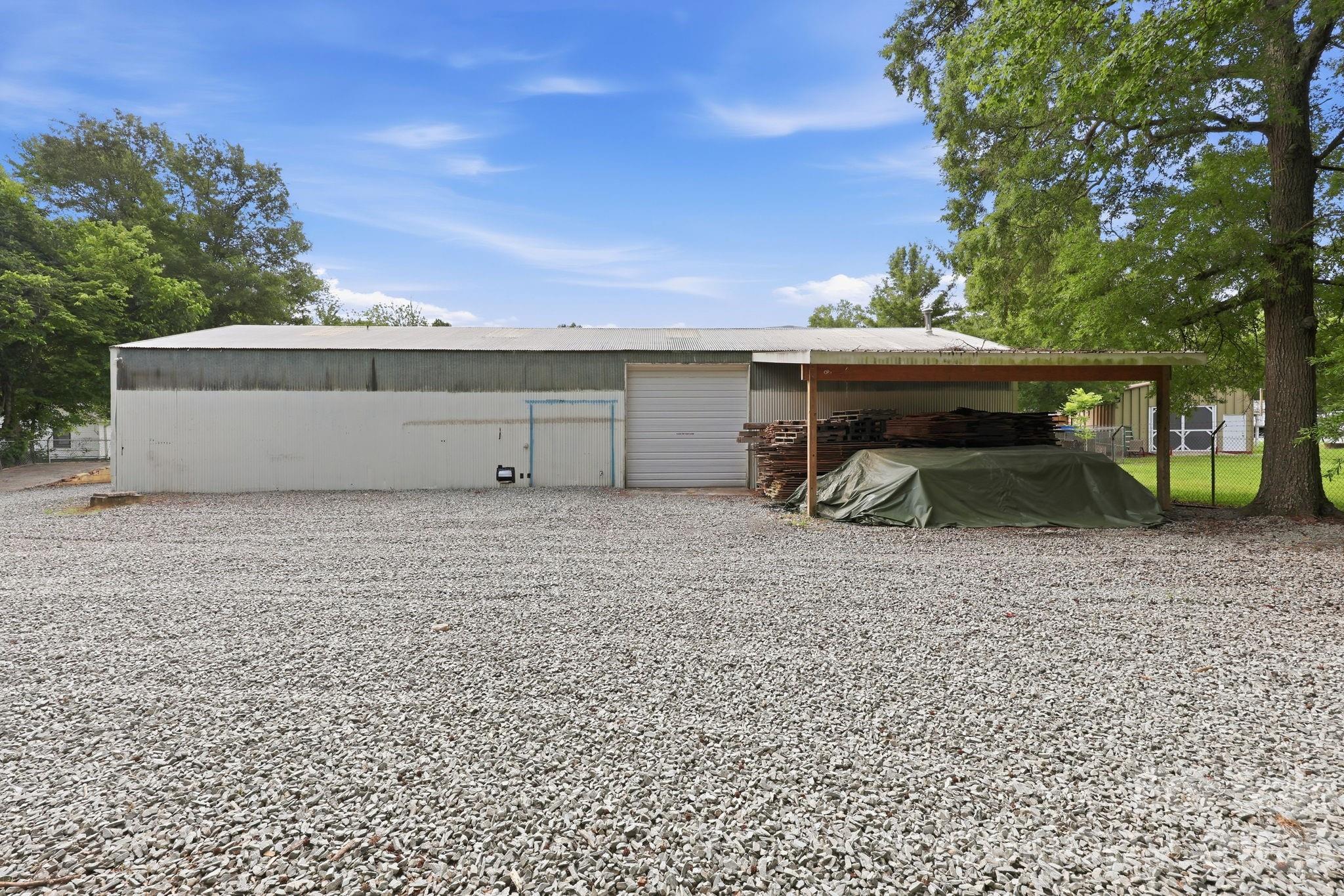 1819 John Moore Road Property Photo 9