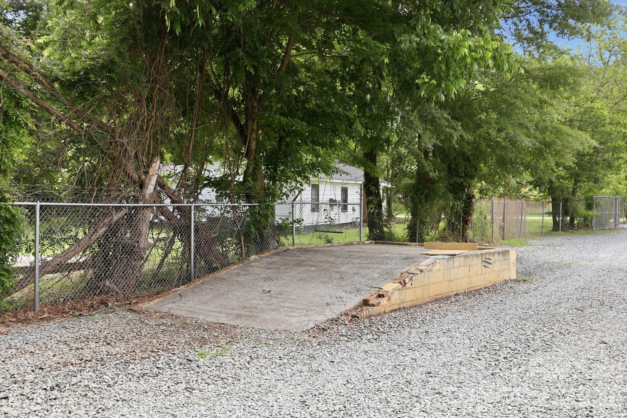 1819 John Moore Road Property Photo 10