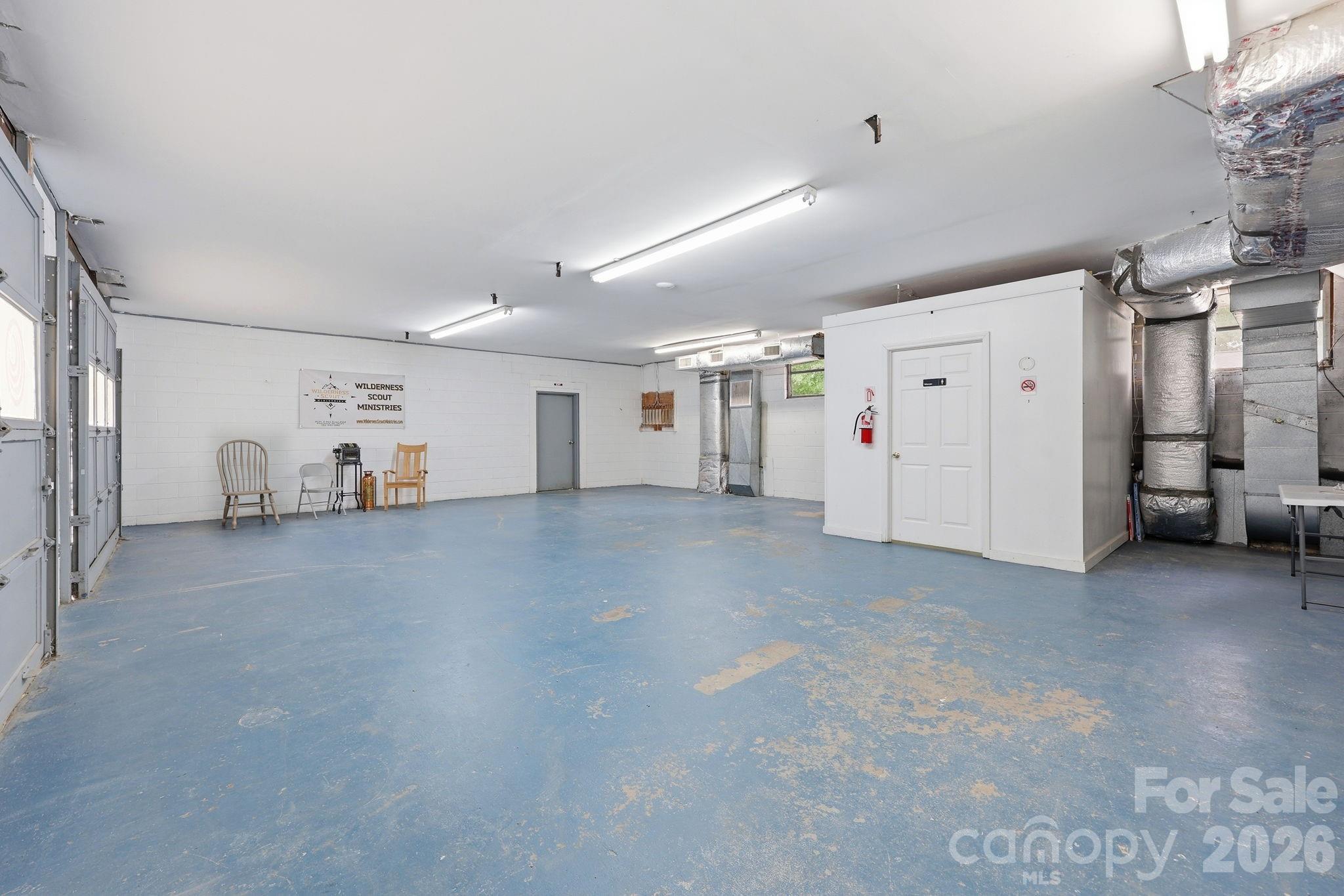1819 John Moore Road Property Photo 18