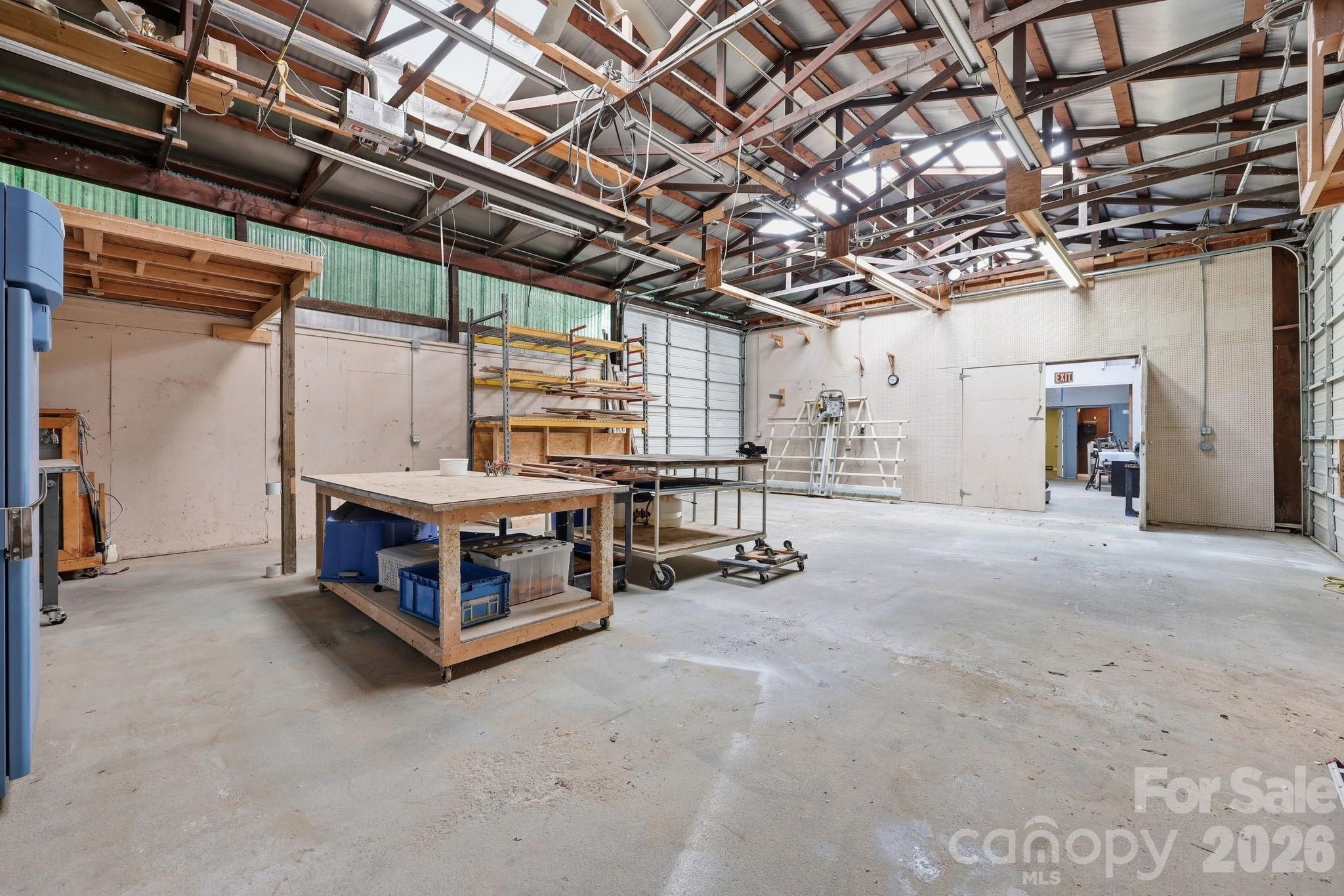 1819 John Moore Road Property Photo 22