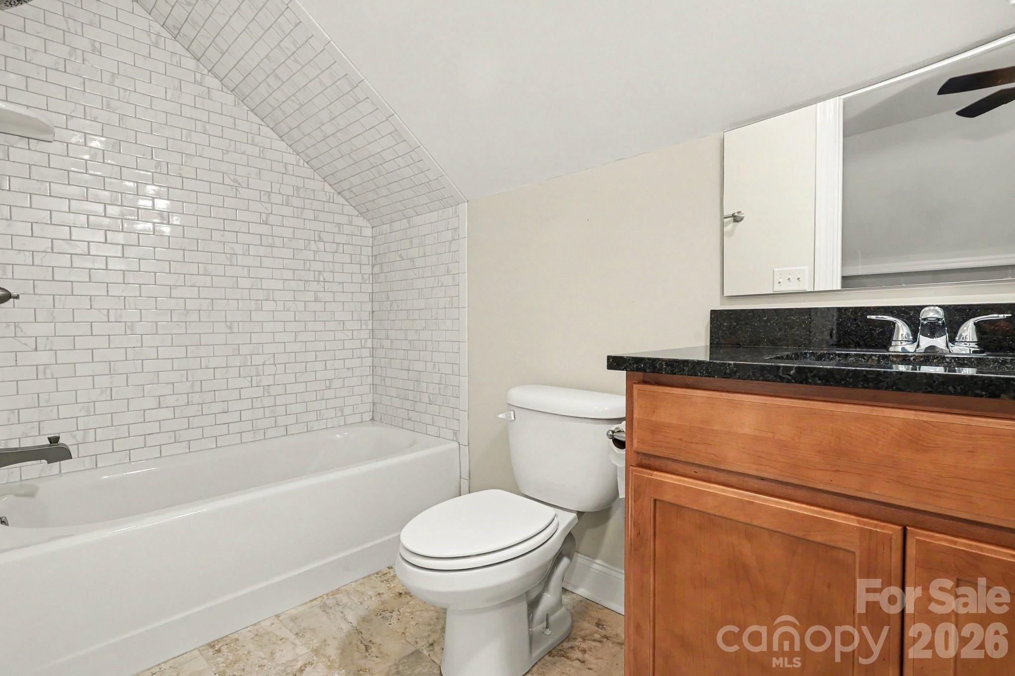 168 Triple Fairways Drive Property Photo 16