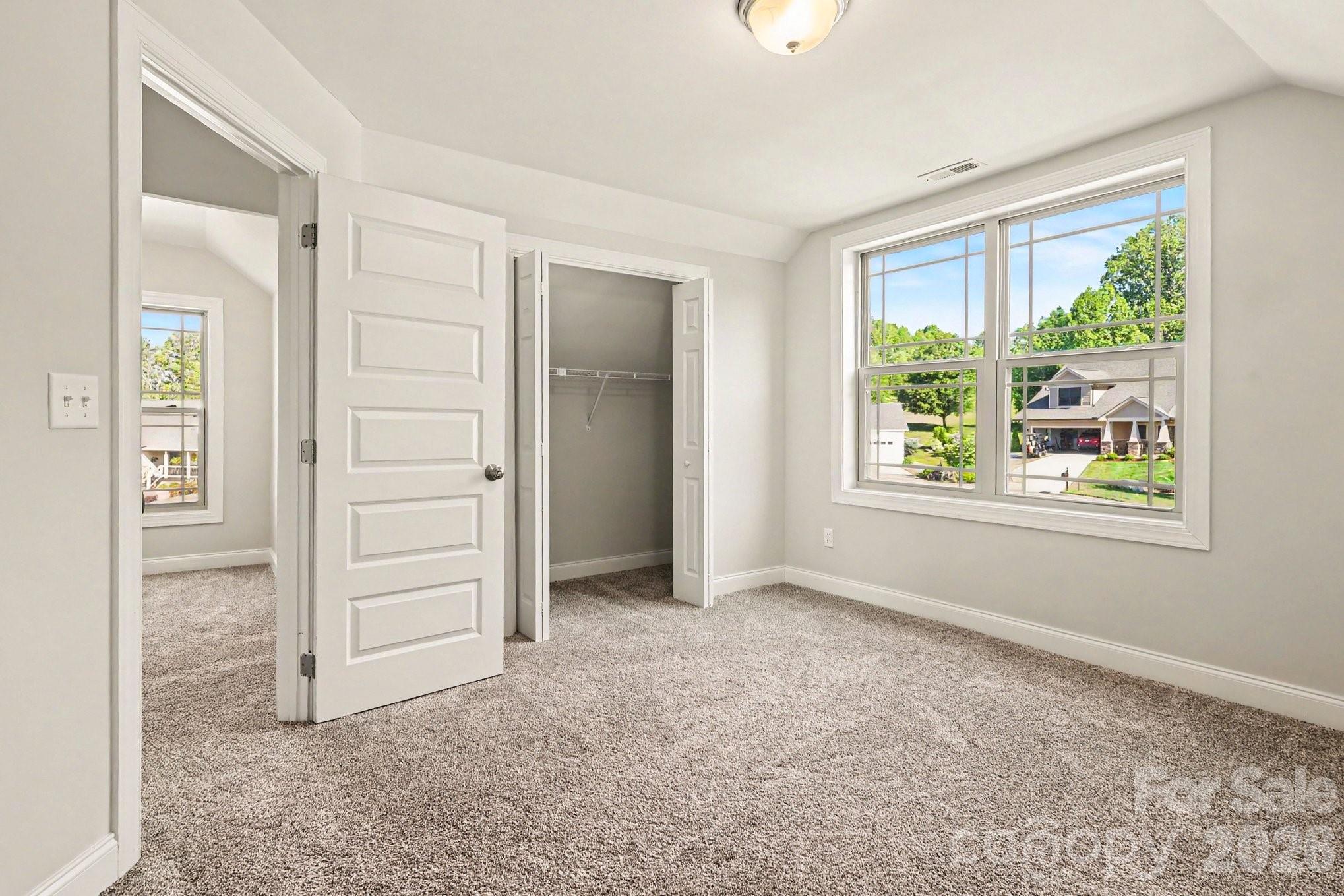 168 Triple Fairways Drive Property Photo 17