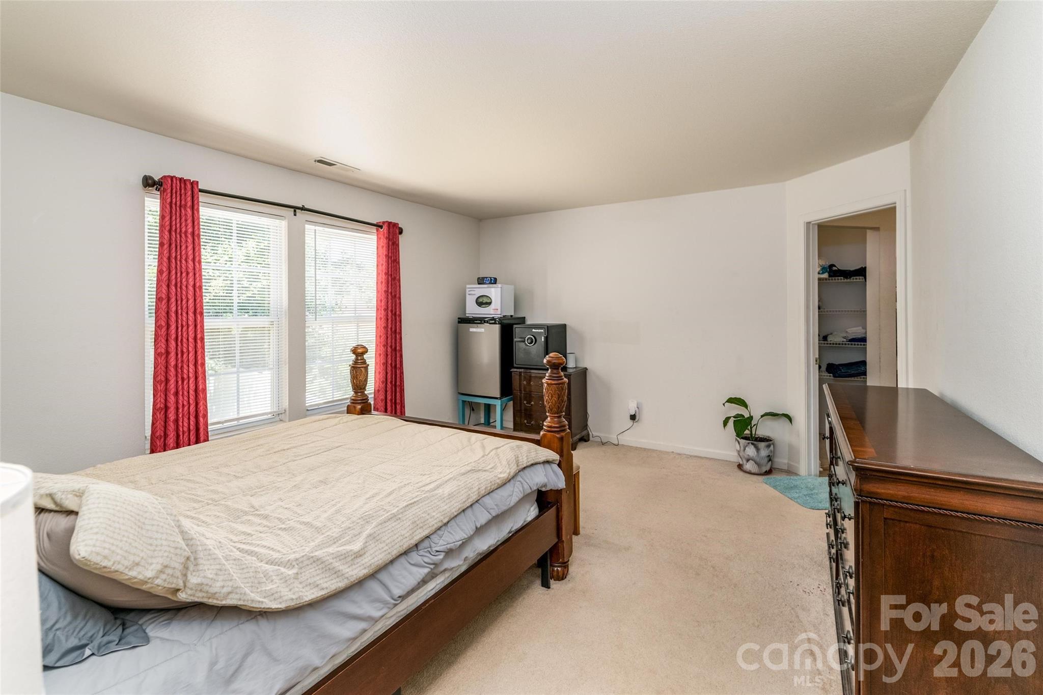7343 Fox Point Drive Property Photo 13