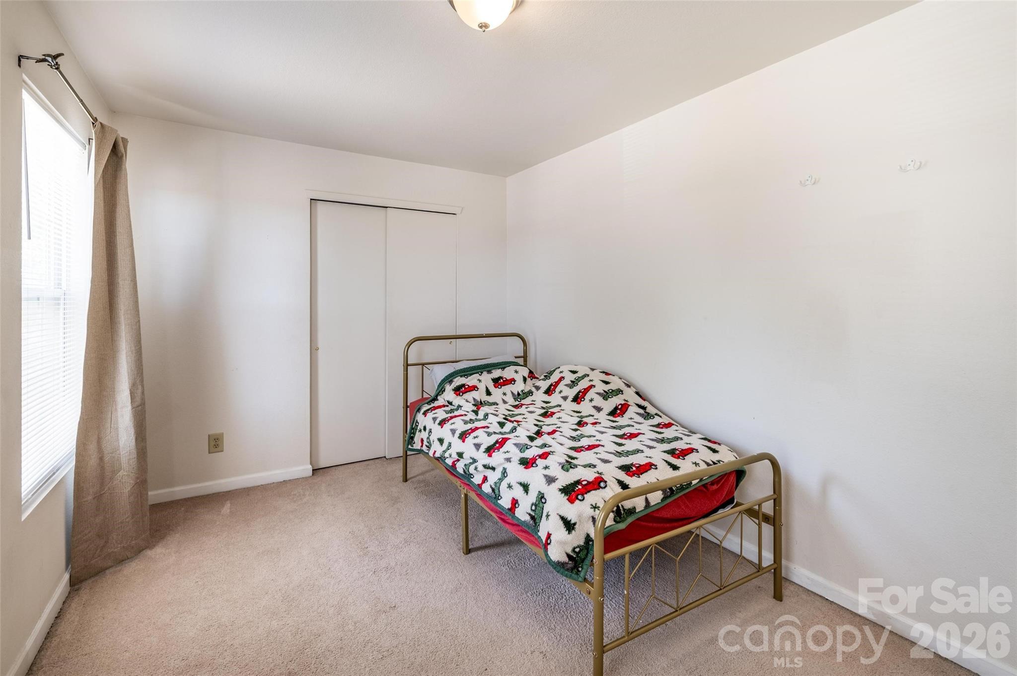 7343 Fox Point Drive Property Photo 18