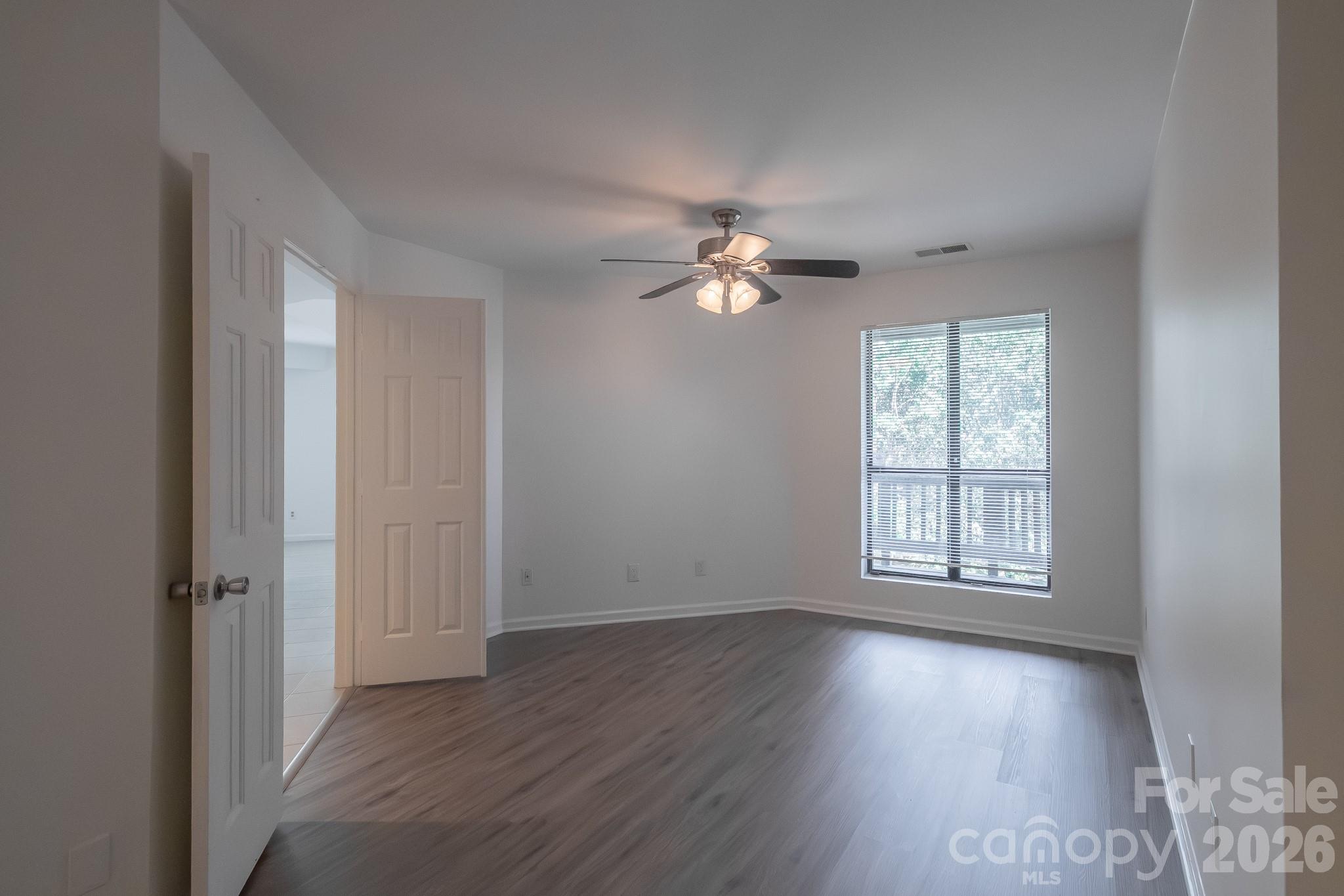 8216 Cedar Glen Drive Property Photo 9