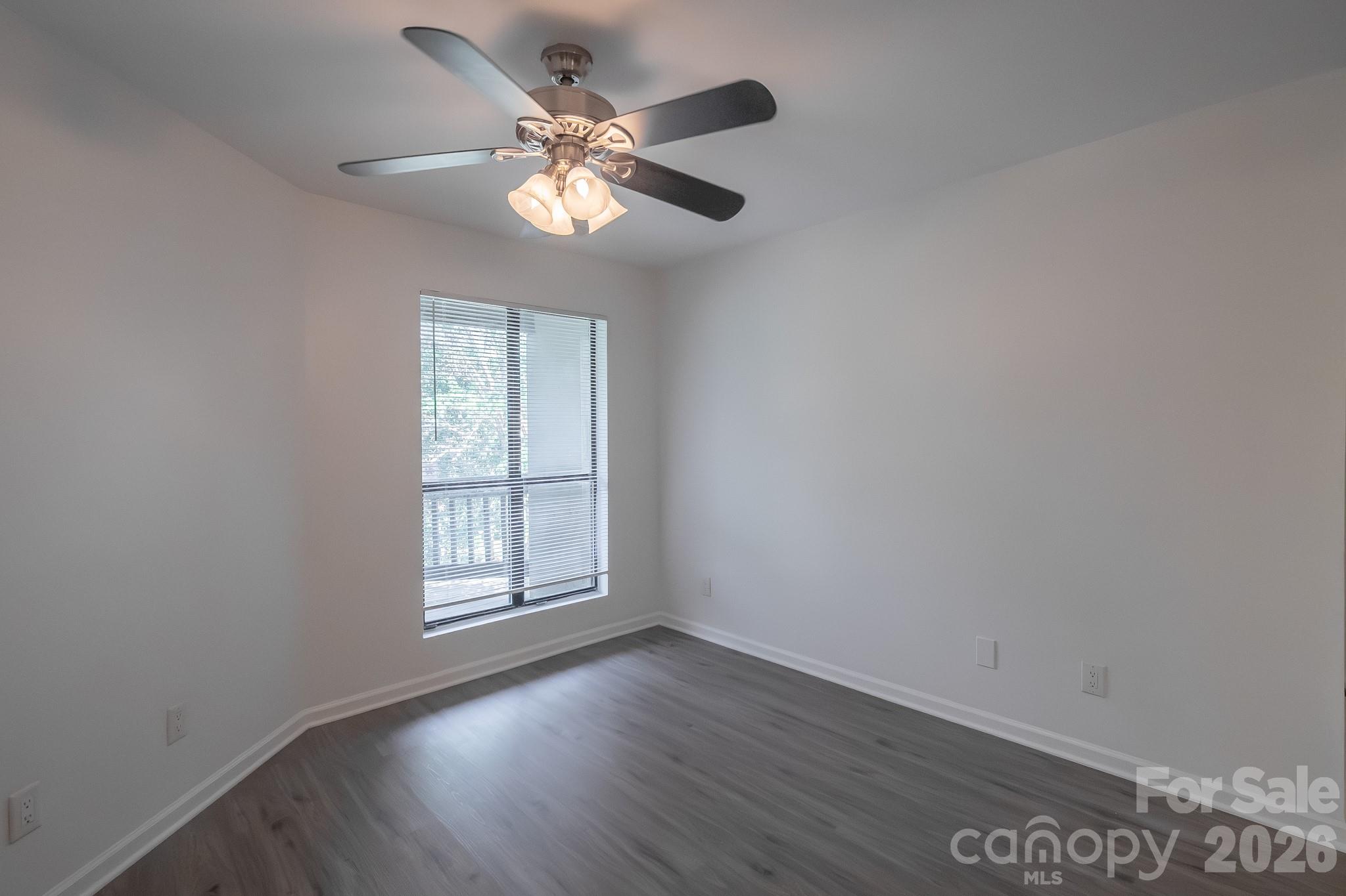 8216 Cedar Glen Drive Property Photo 10