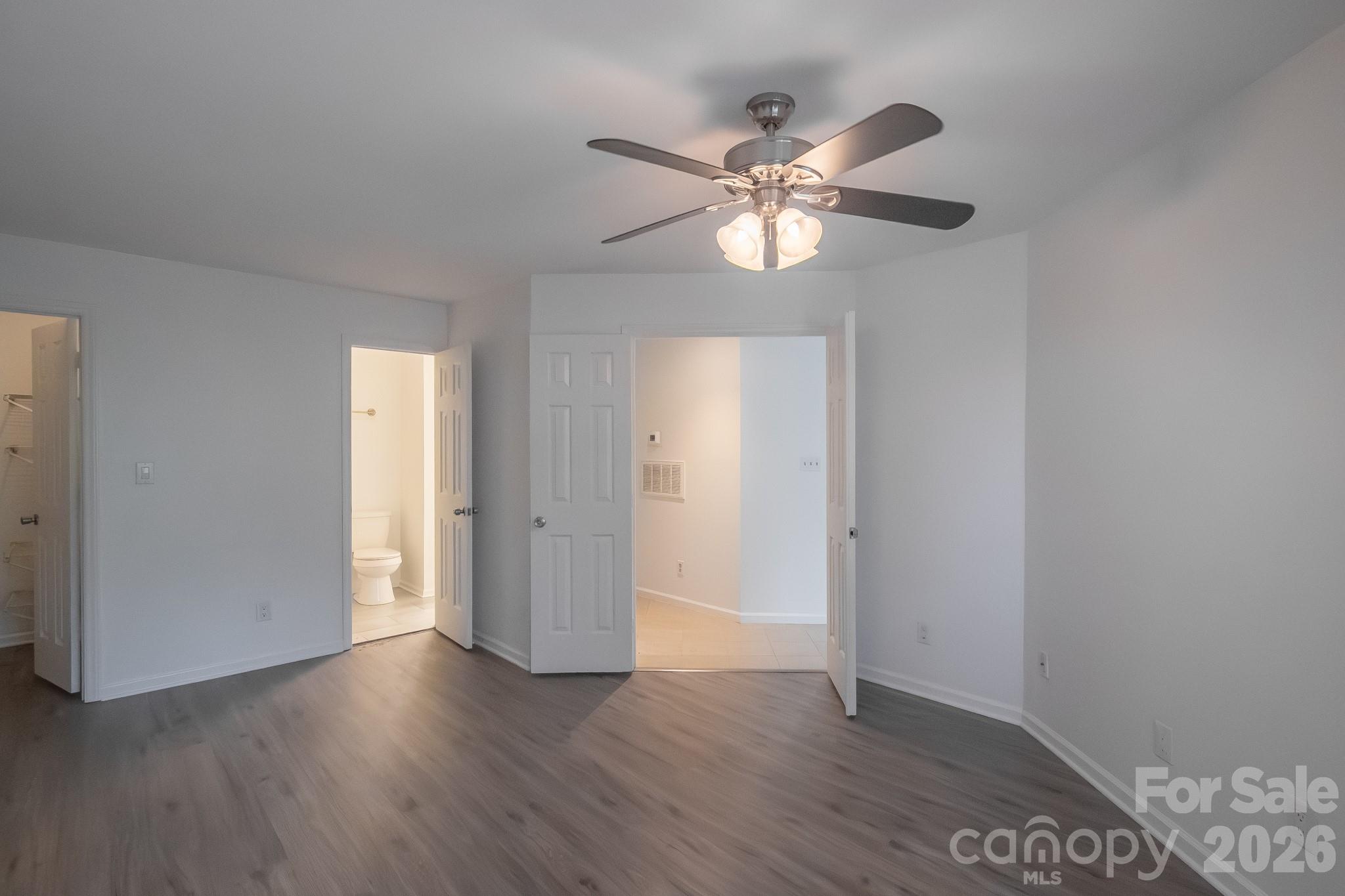 8216 Cedar Glen Drive Property Photo 12
