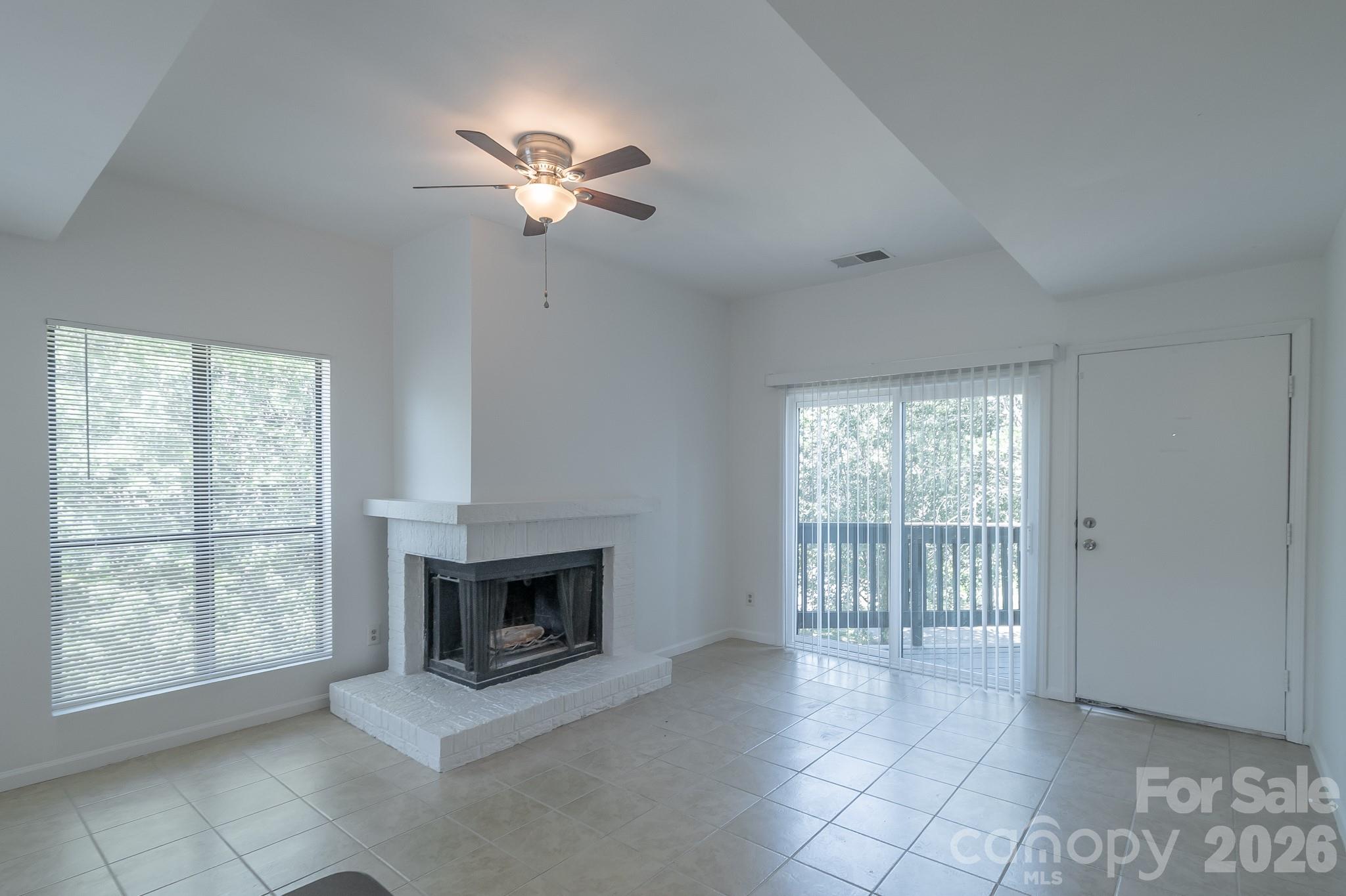 8216 Cedar Glen Drive Property Photo 17