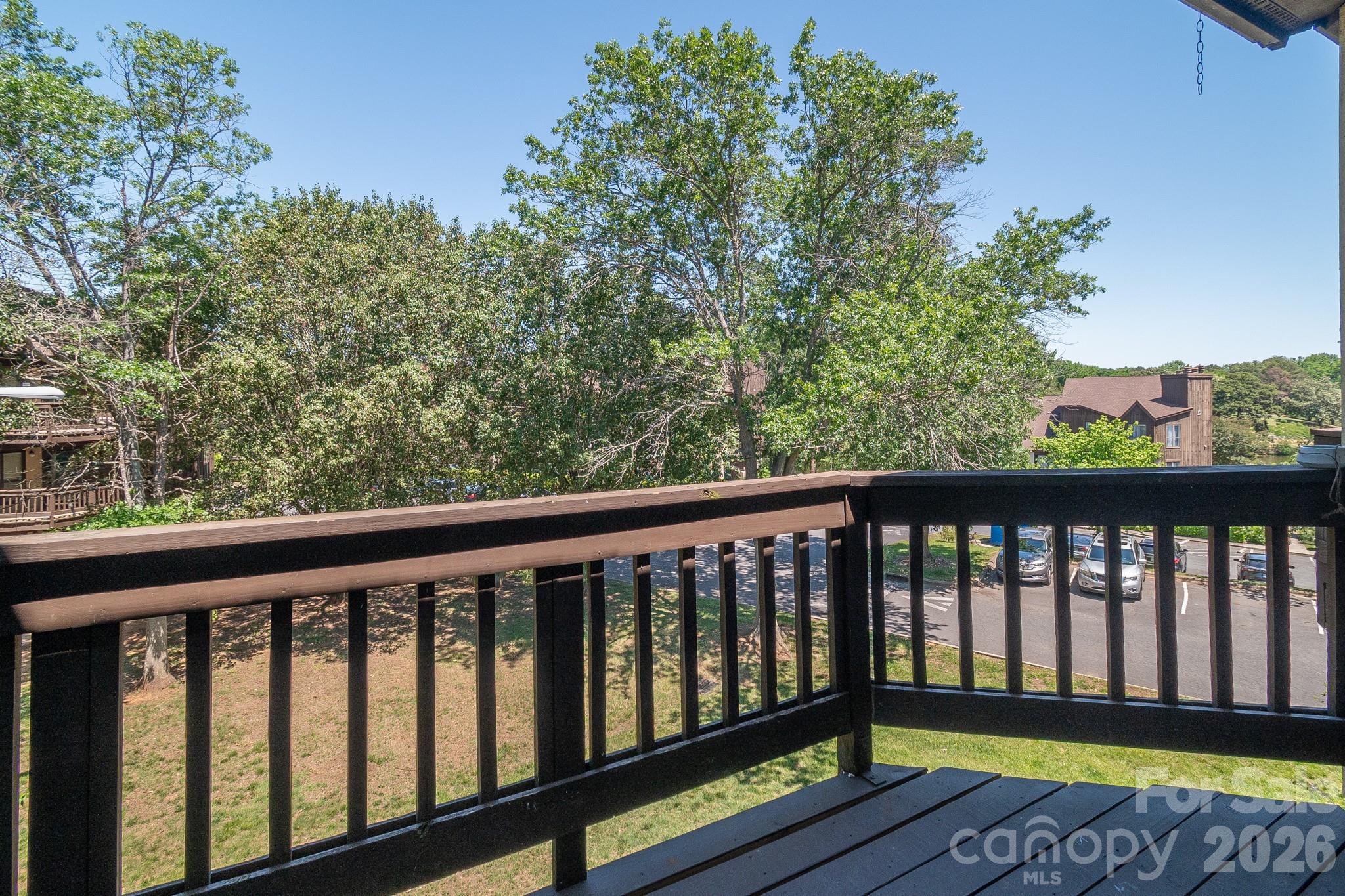 8216 Cedar Glen Drive Property Photo 25