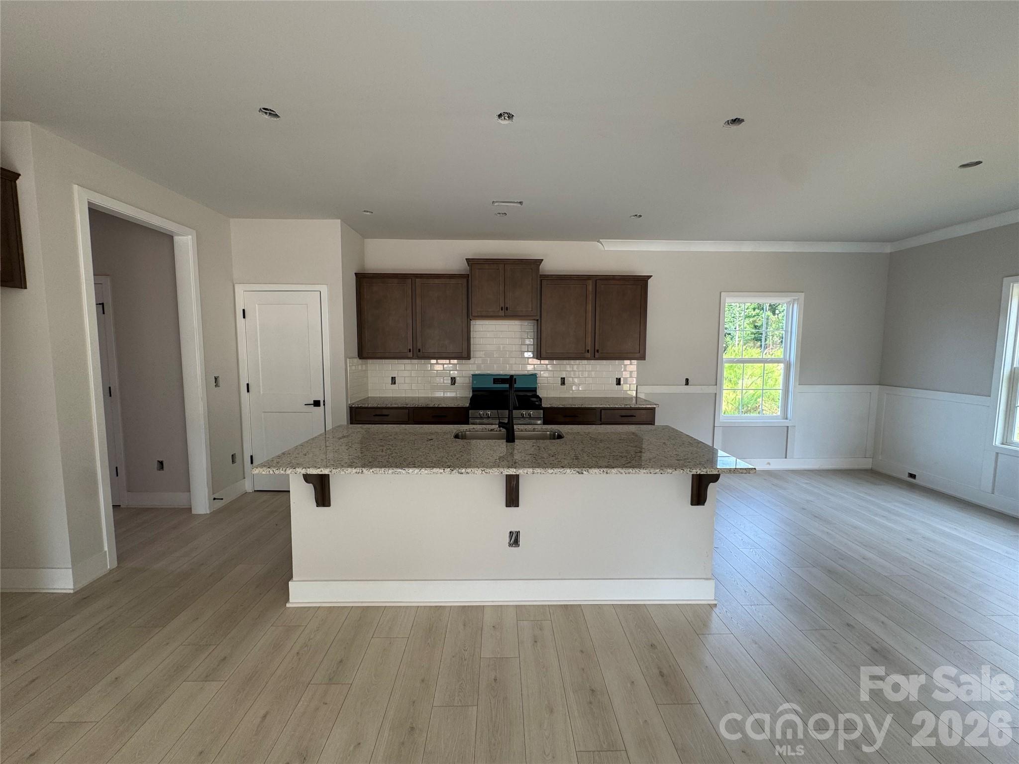 708 Inwood Hill Drive 12 Property Photo 8