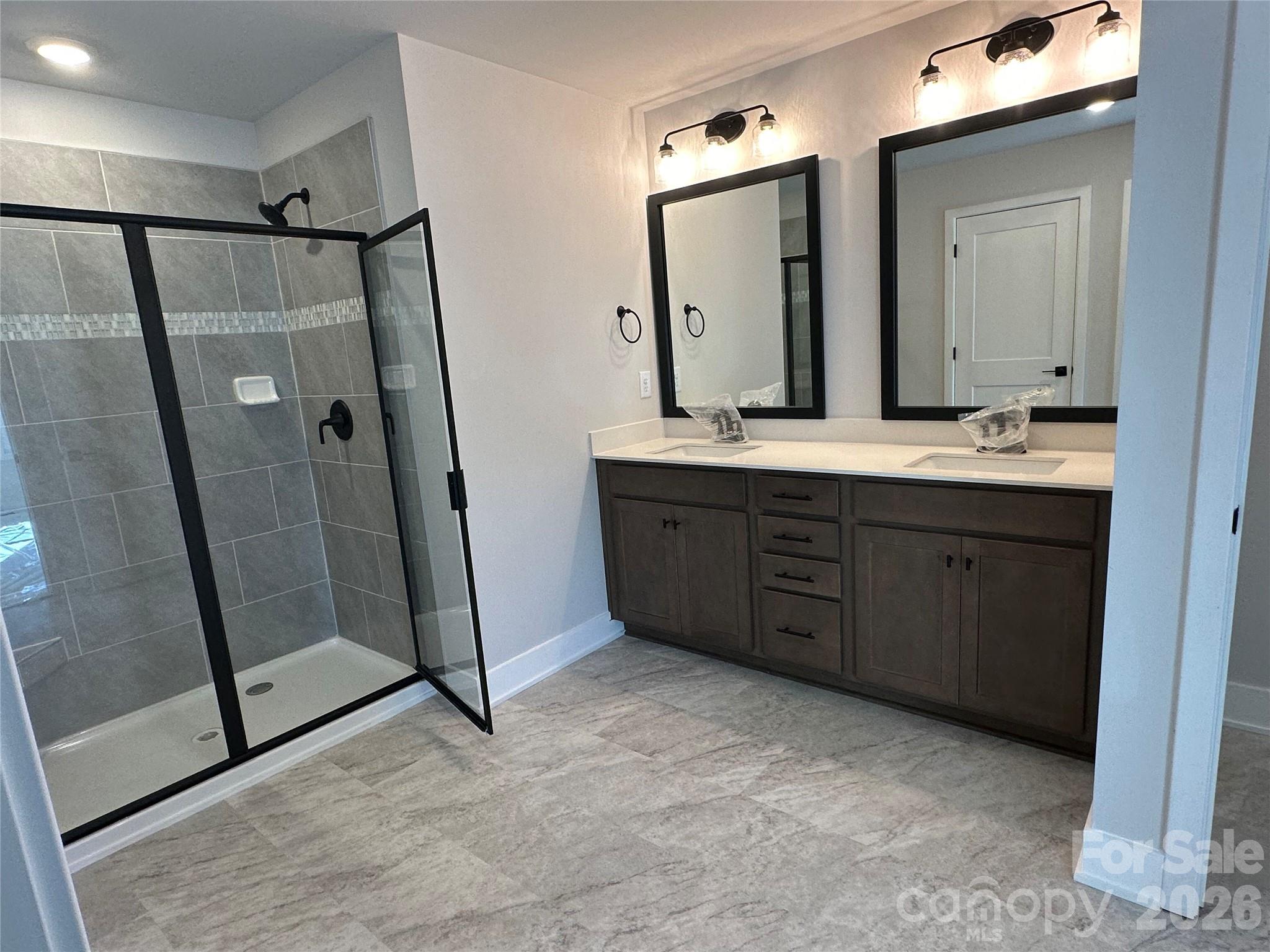 708 Inwood Hill Drive 12 Property Photo 13