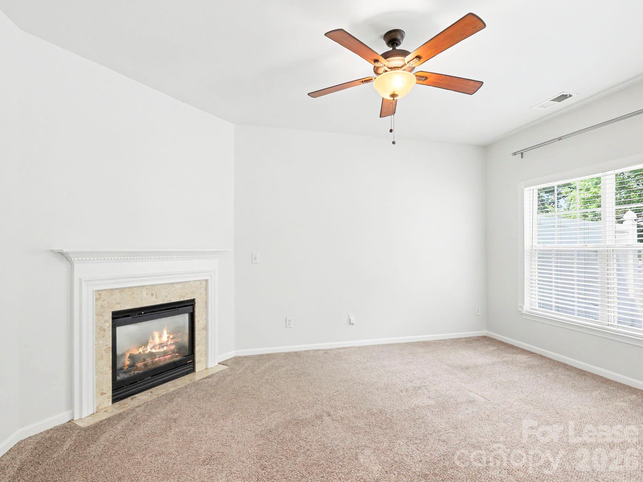 12411 Stratfield Place Circle Property Photo 7