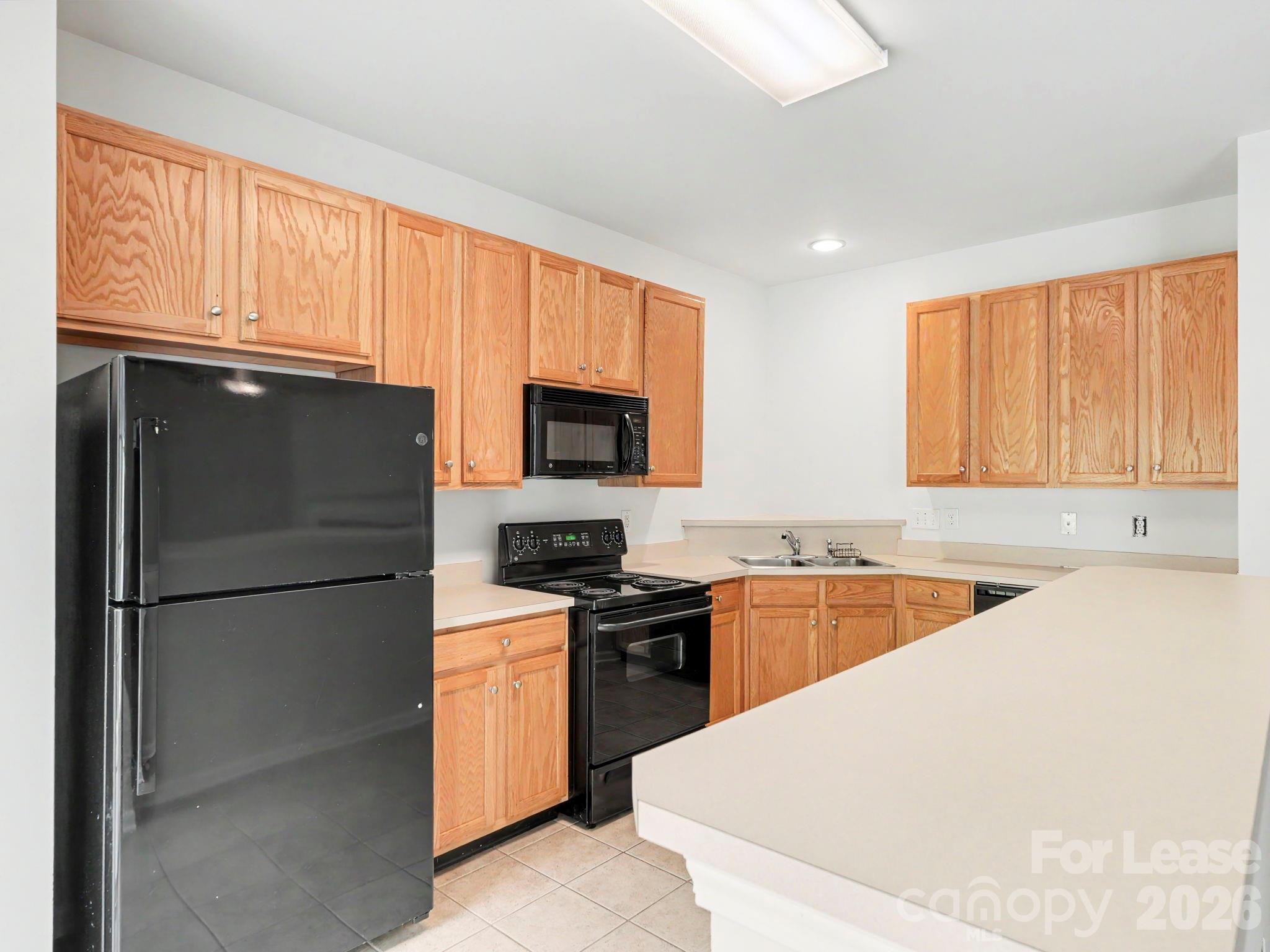 12411 Stratfield Place Circle Property Photo 10