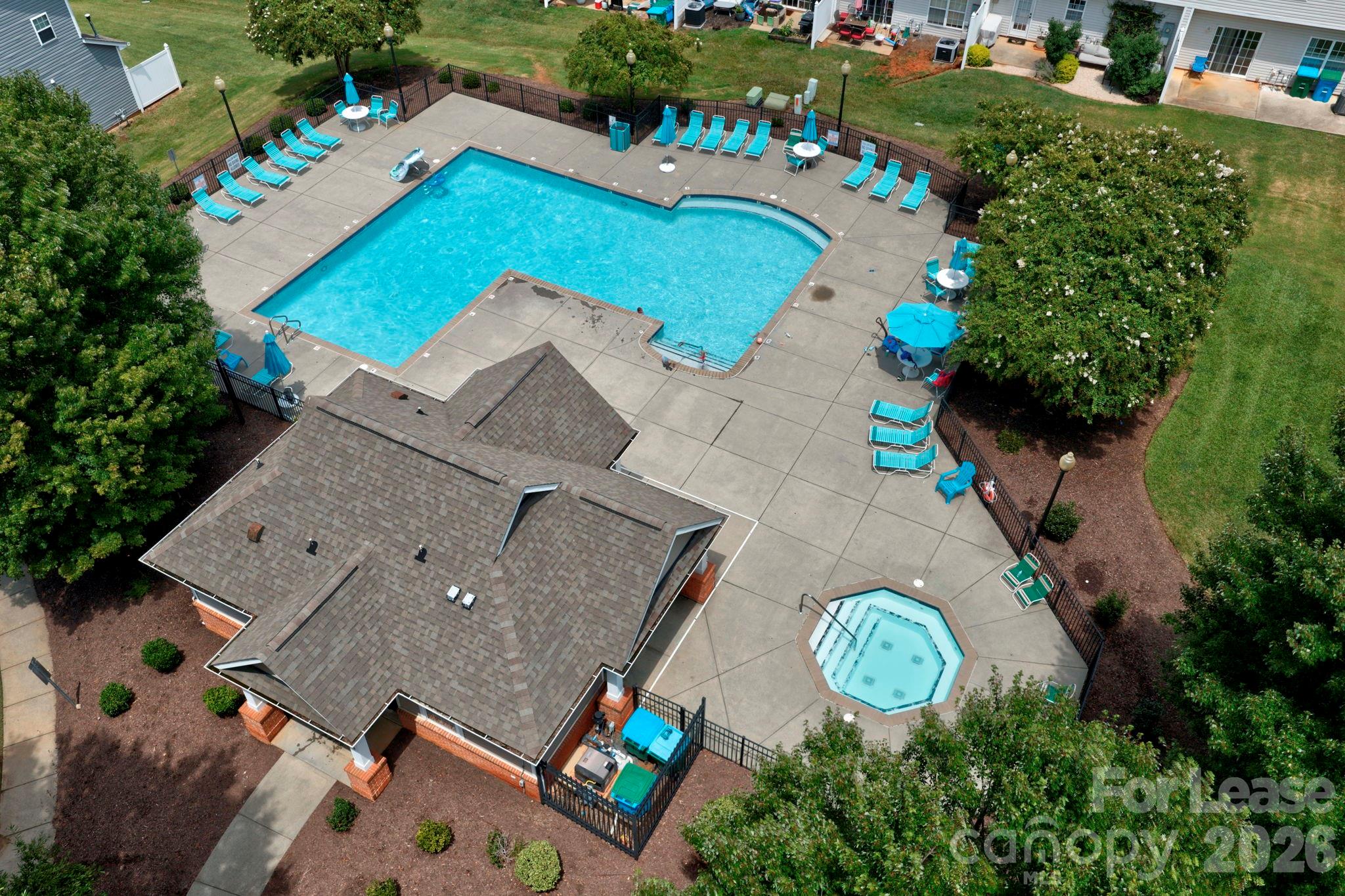 12411 Stratfield Place Circle Property Photo 26