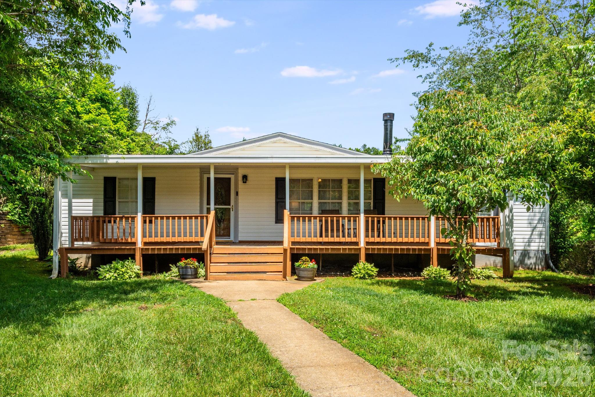 234 White Clover Lane Property Photo 1