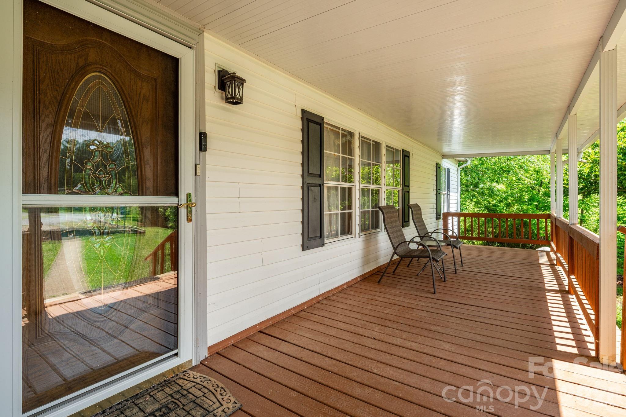 234 White Clover Lane Property Photo 2
