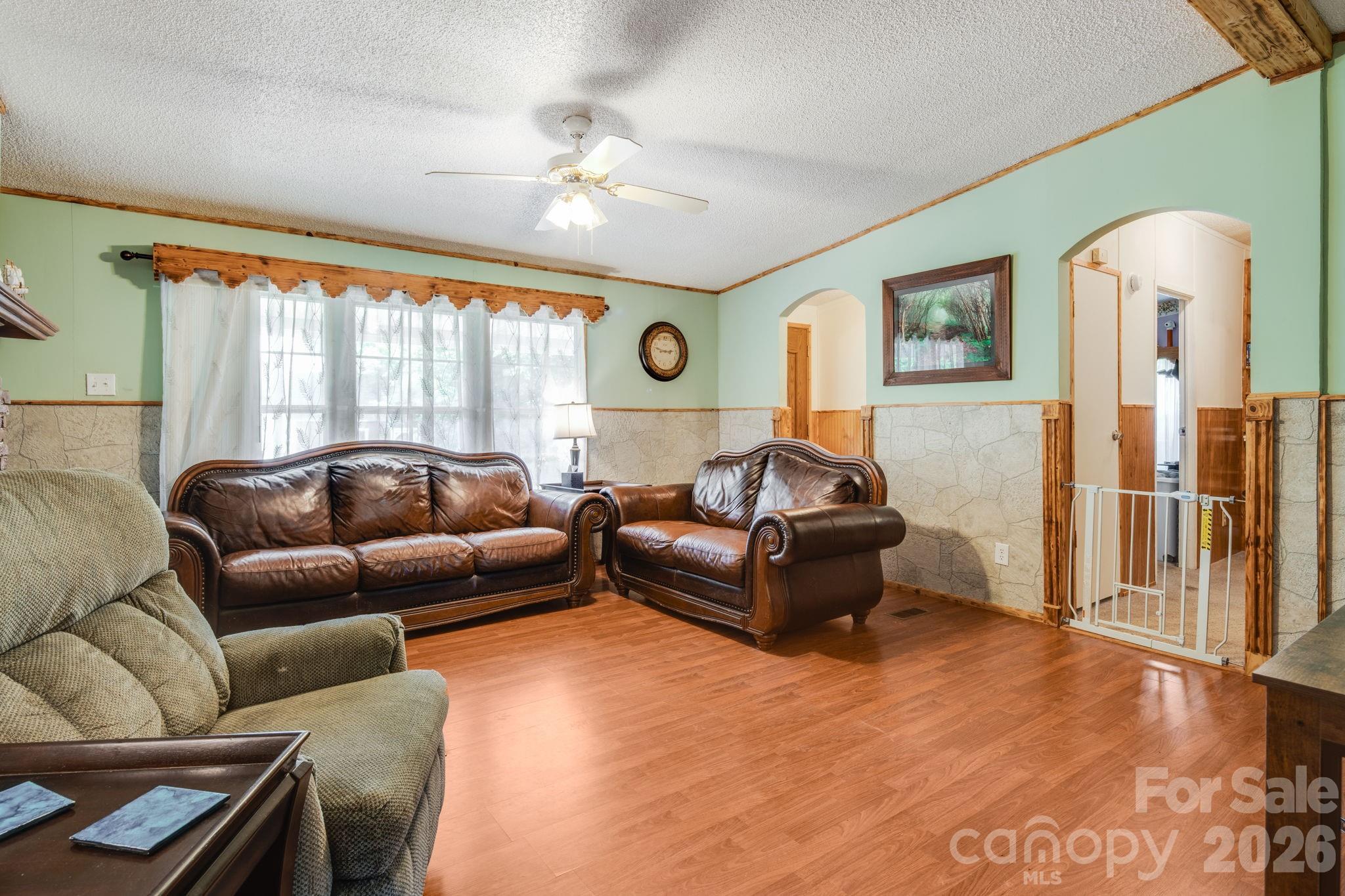 234 White Clover Lane Property Photo 7