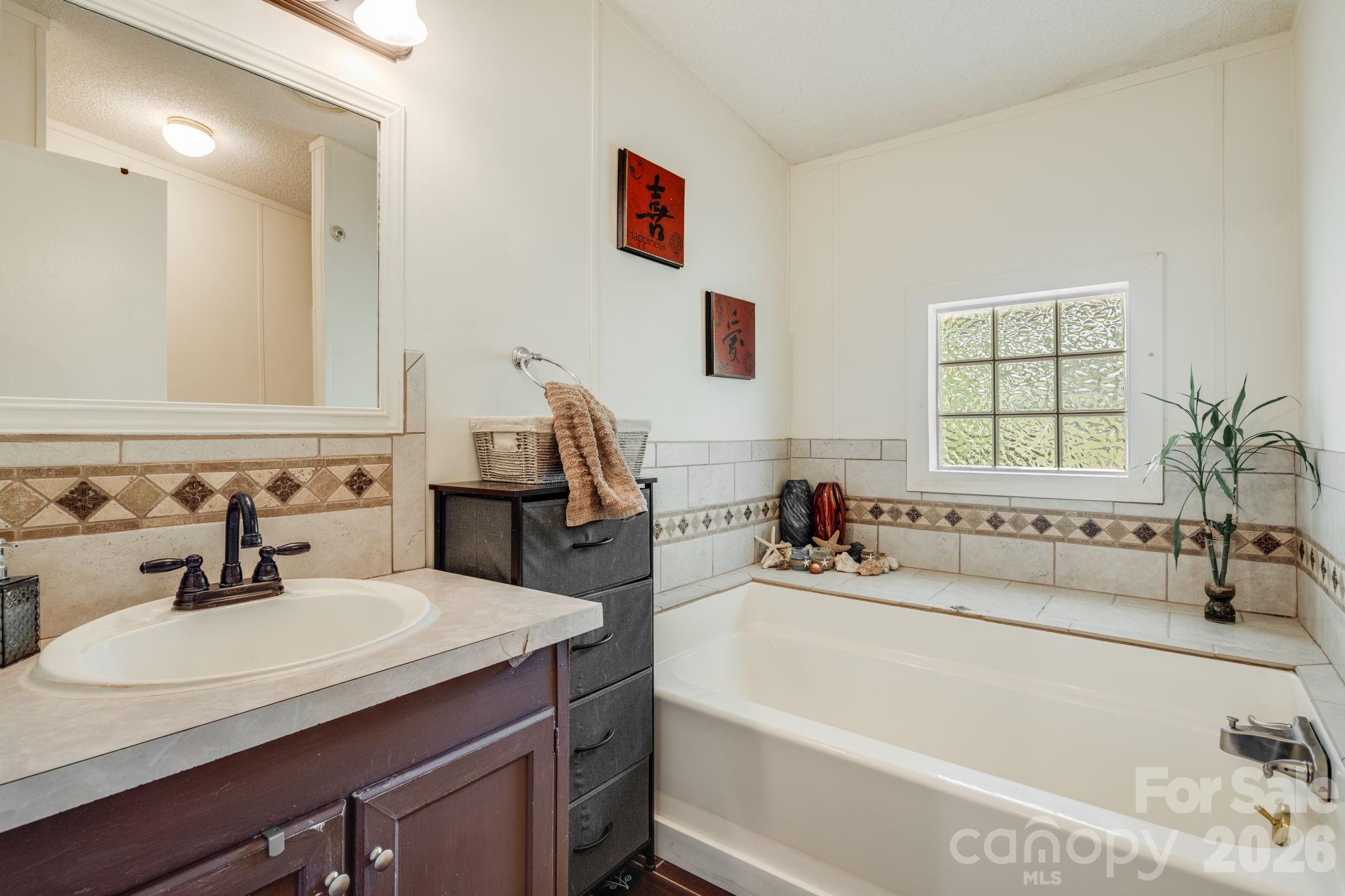 234 White Clover Lane Property Photo 18
