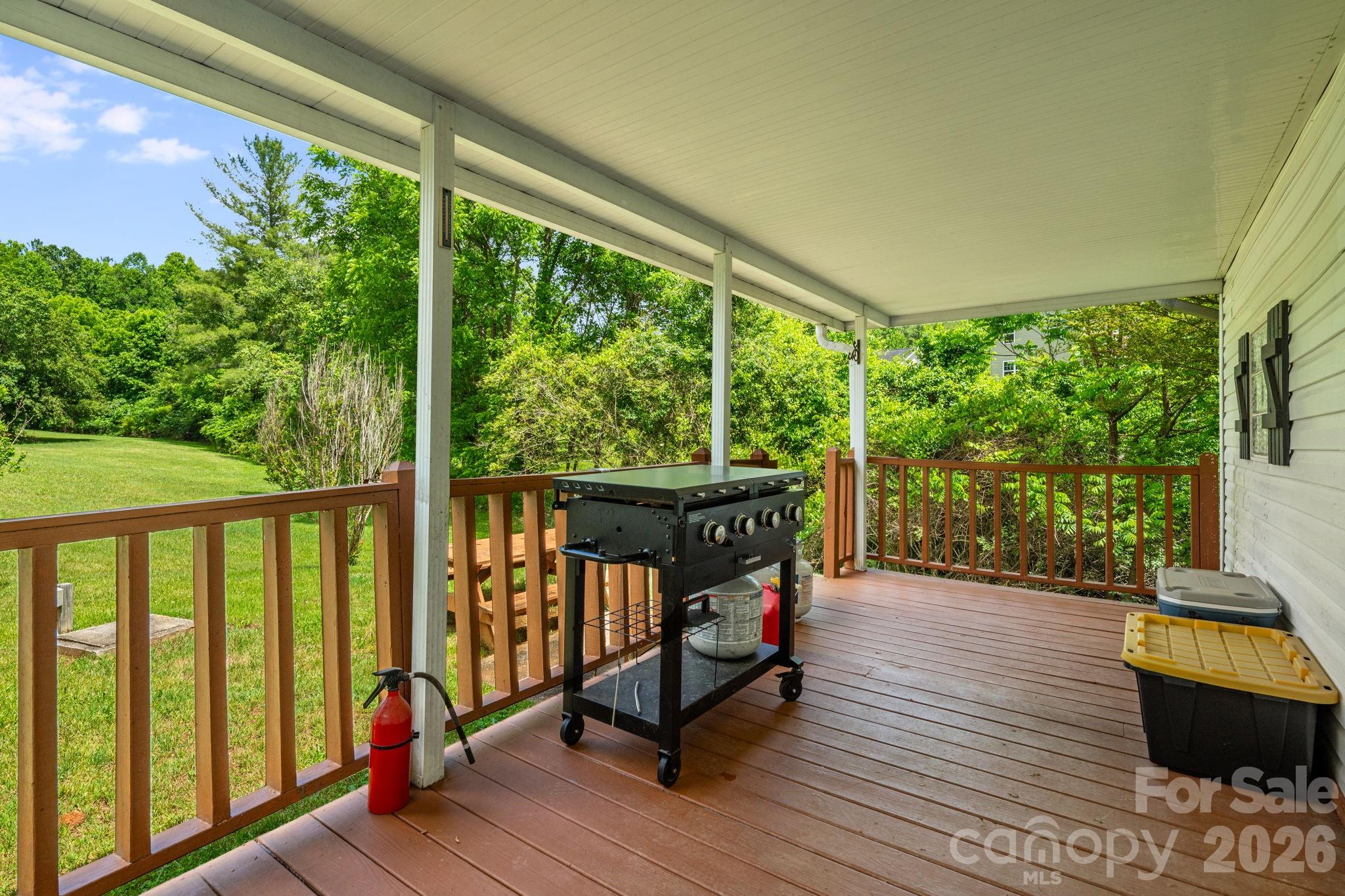 234 White Clover Lane Property Photo 23