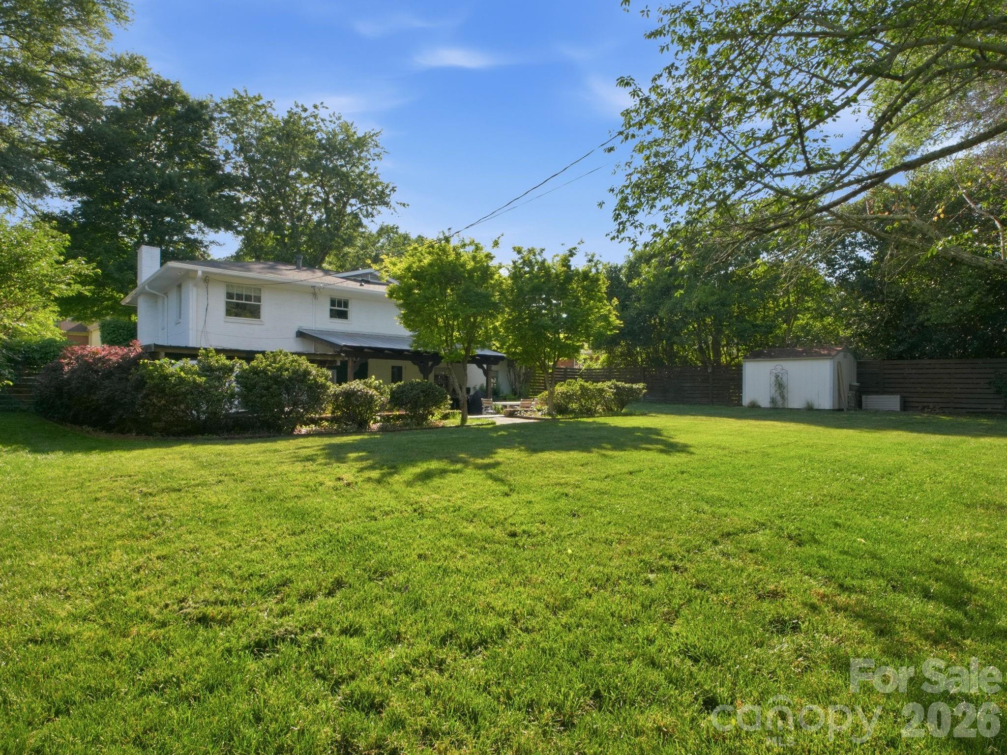 733 Stanfield Drive Property Photo 12