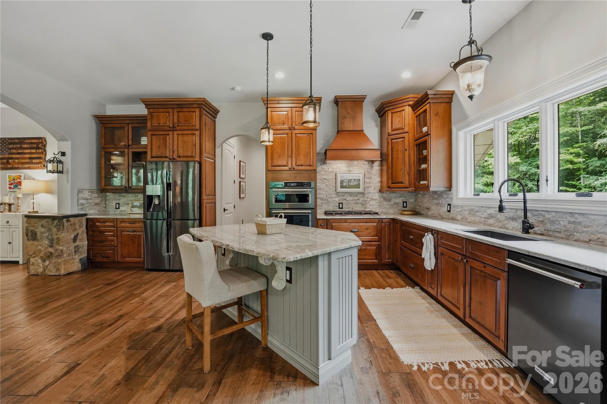 9860 Harvest Lane Property Photo 8