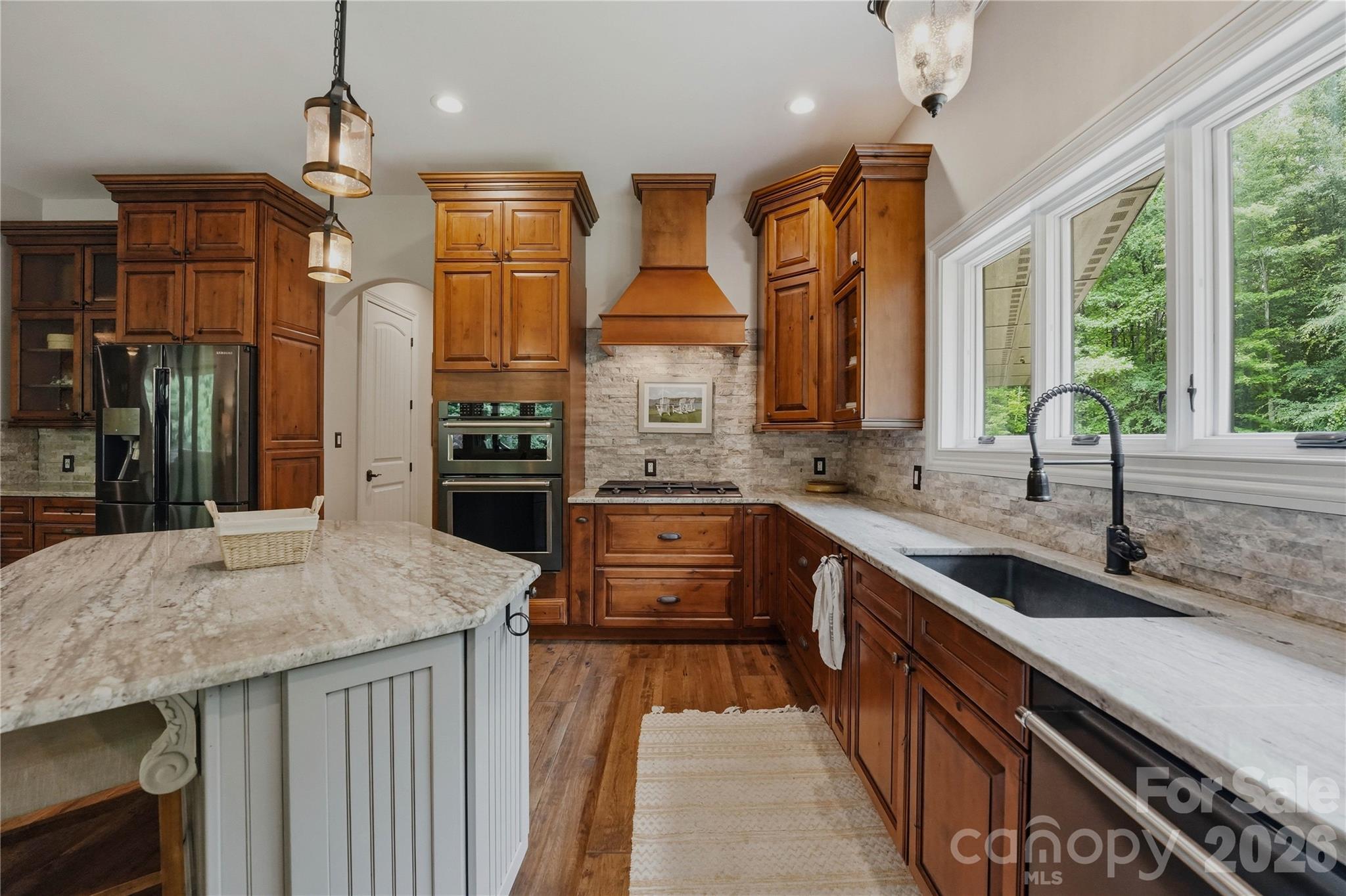 9860 Harvest Lane Property Photo 9