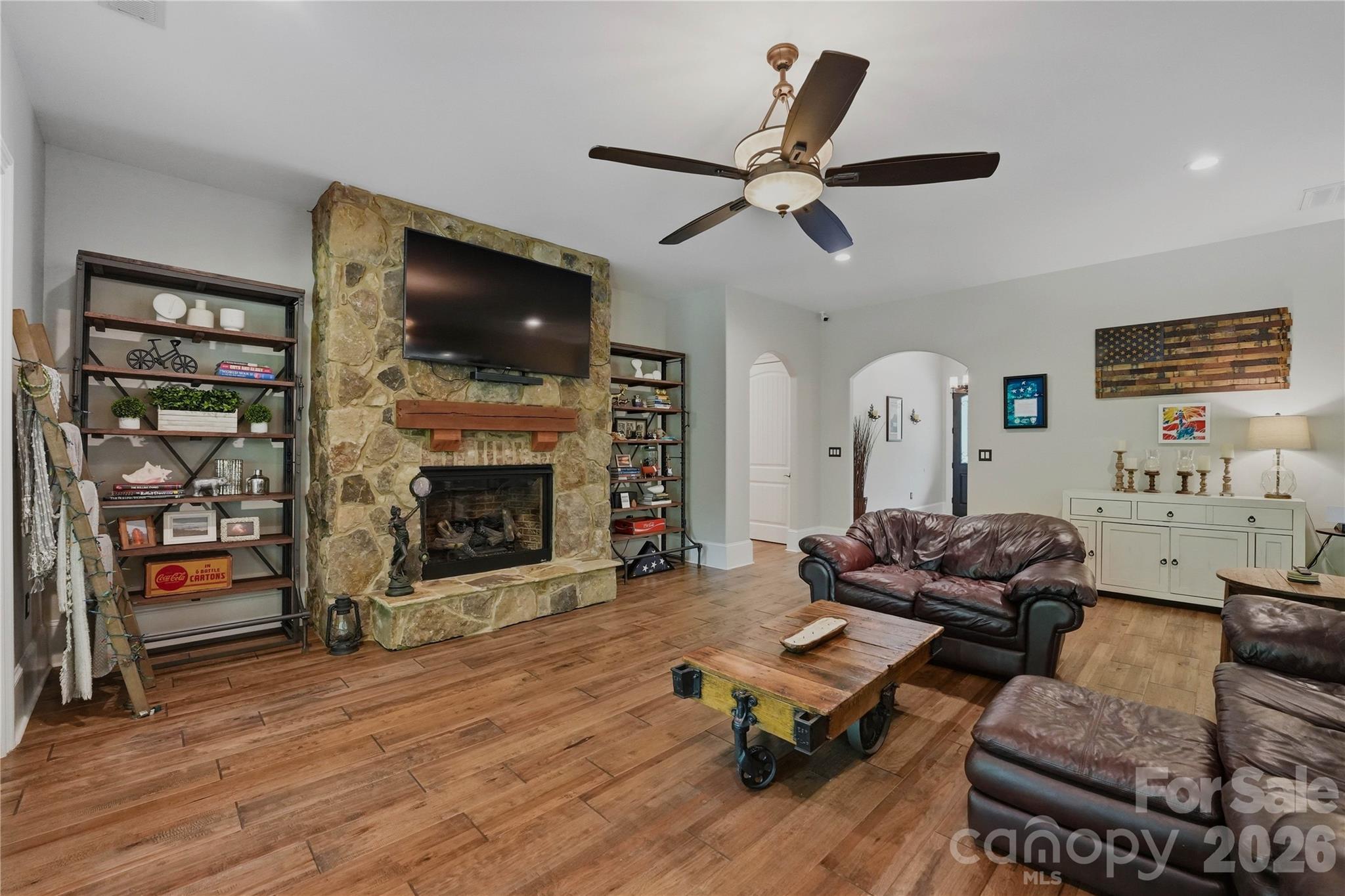9860 Harvest Lane Property Photo 13