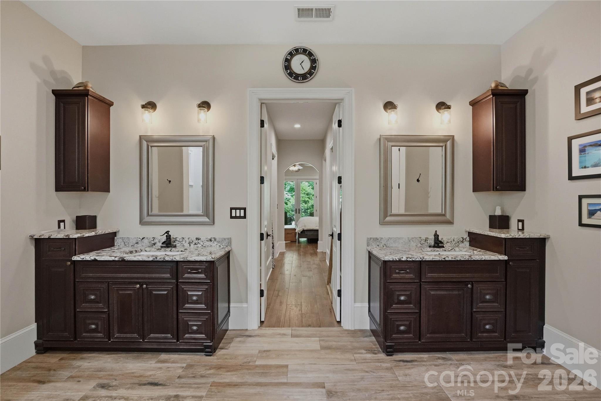 9860 Harvest Lane Property Photo 20