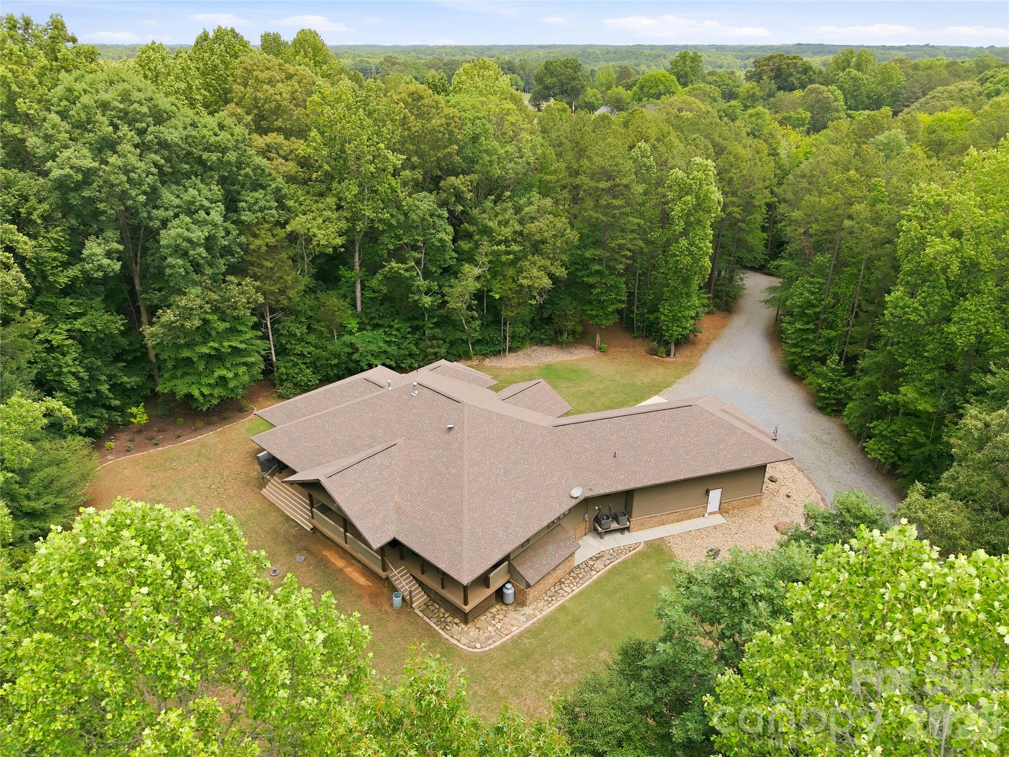 9860 Harvest Lane Property Photo 44